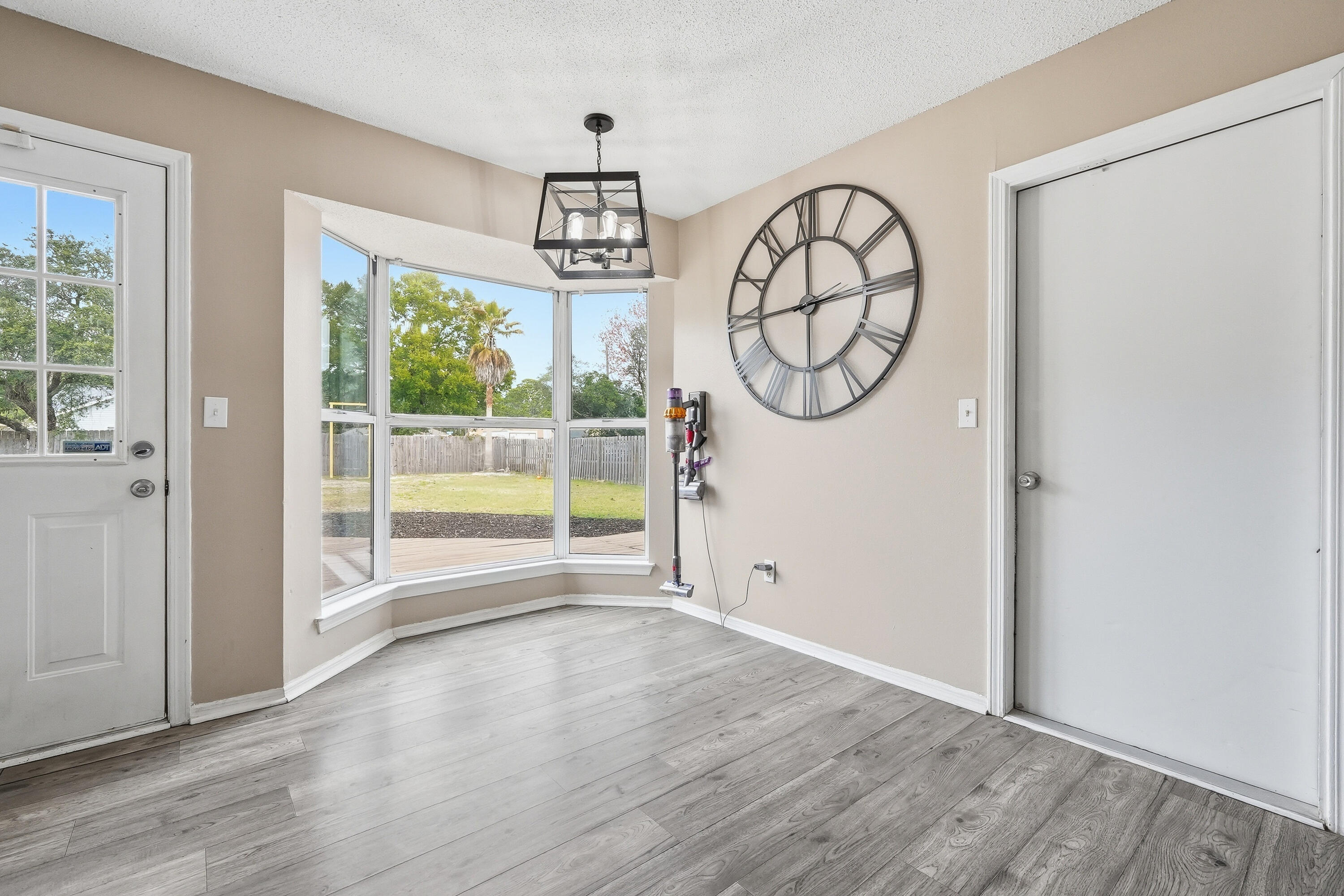 WYNNEHAVEN BEACH ESTATES - Residential