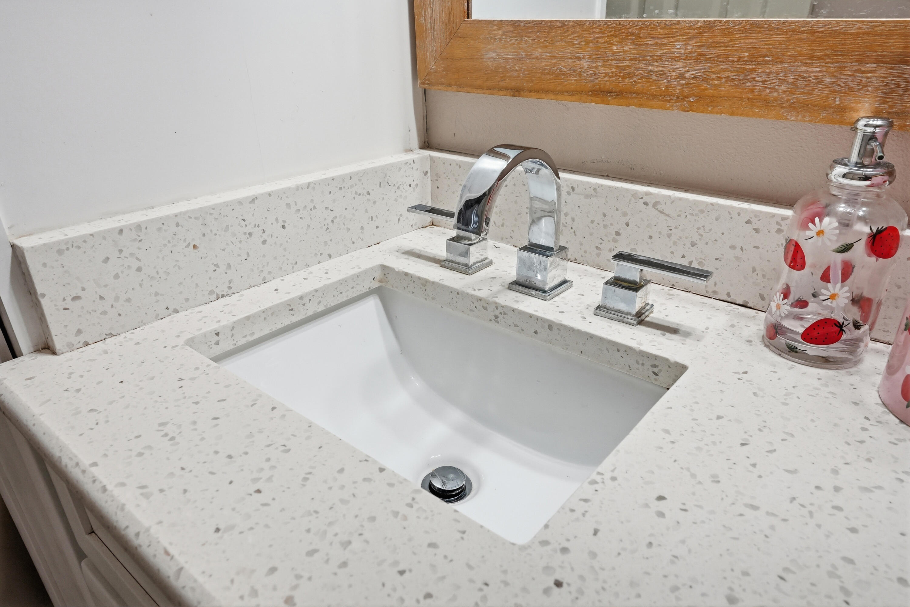 WYNNEHAVEN BEACH ESTATES - Residential