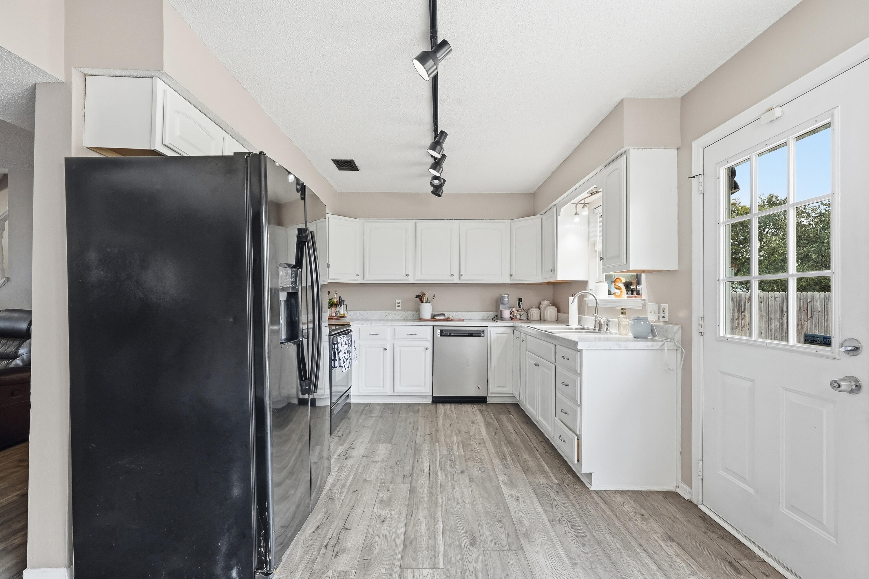 WYNNEHAVEN BEACH ESTATES - Residential