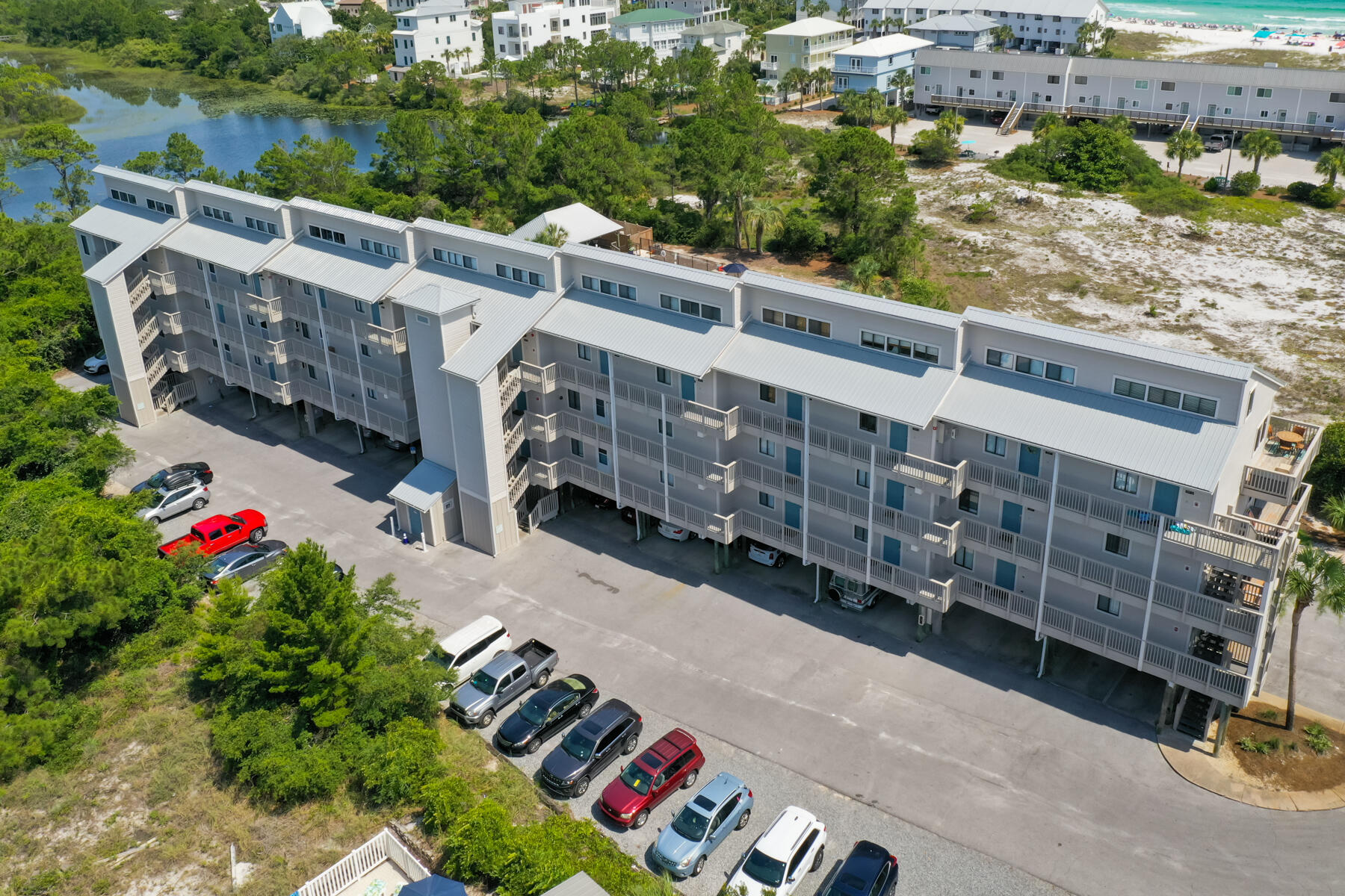 BEACHFRONT 2 PH 1 - Residential