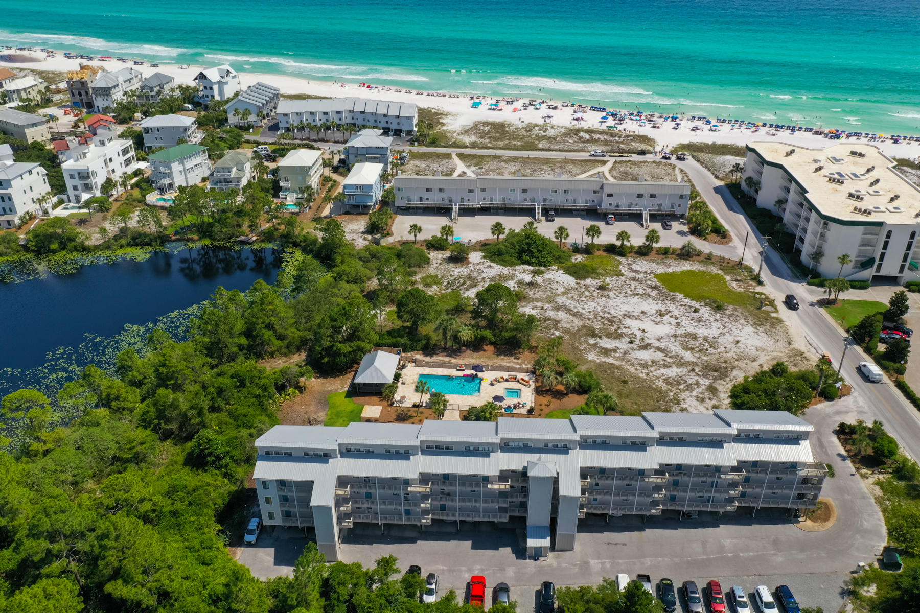 BEACHFRONT 2 PH 1 - Residential