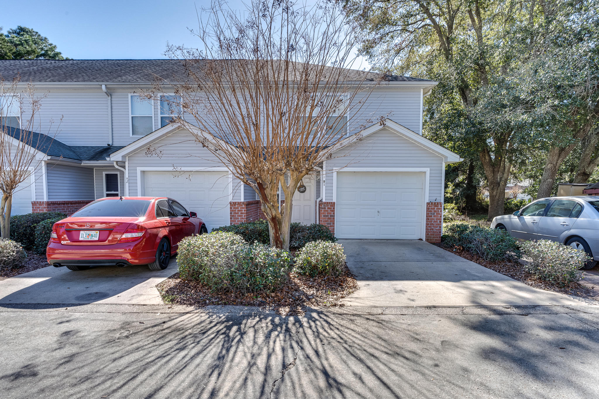 CIRCLE PARK CONDOMINIUMS - Residential