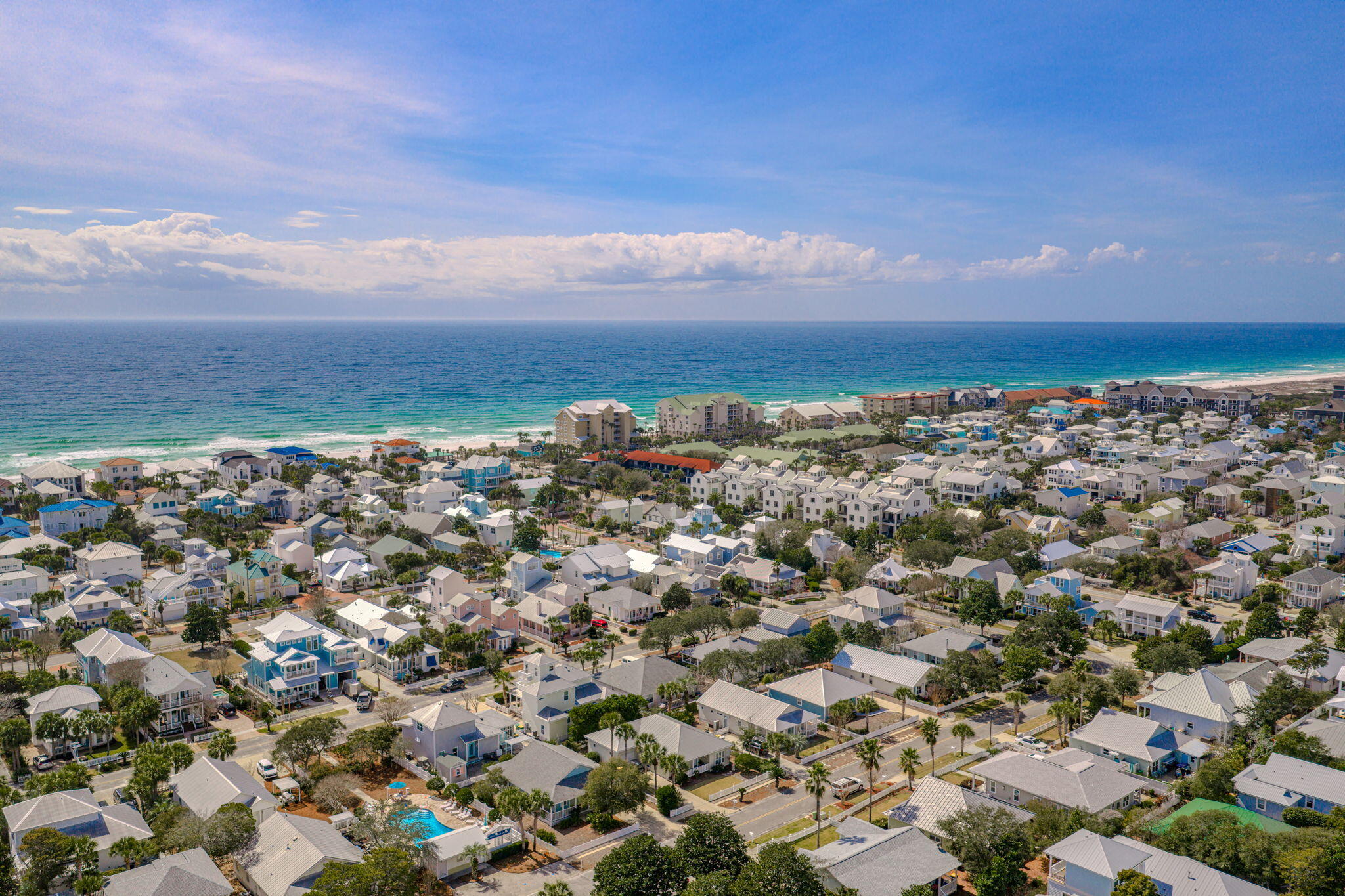 CRYSTAL BEACH COTTAGES - Residential