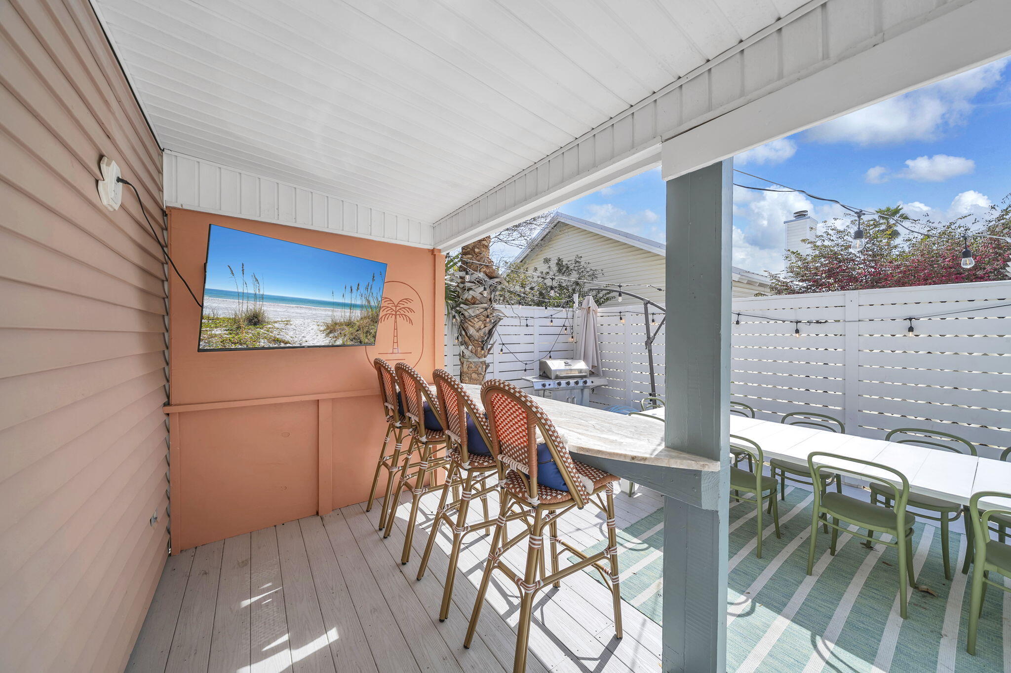 CRYSTAL BEACH COTTAGES - Residential