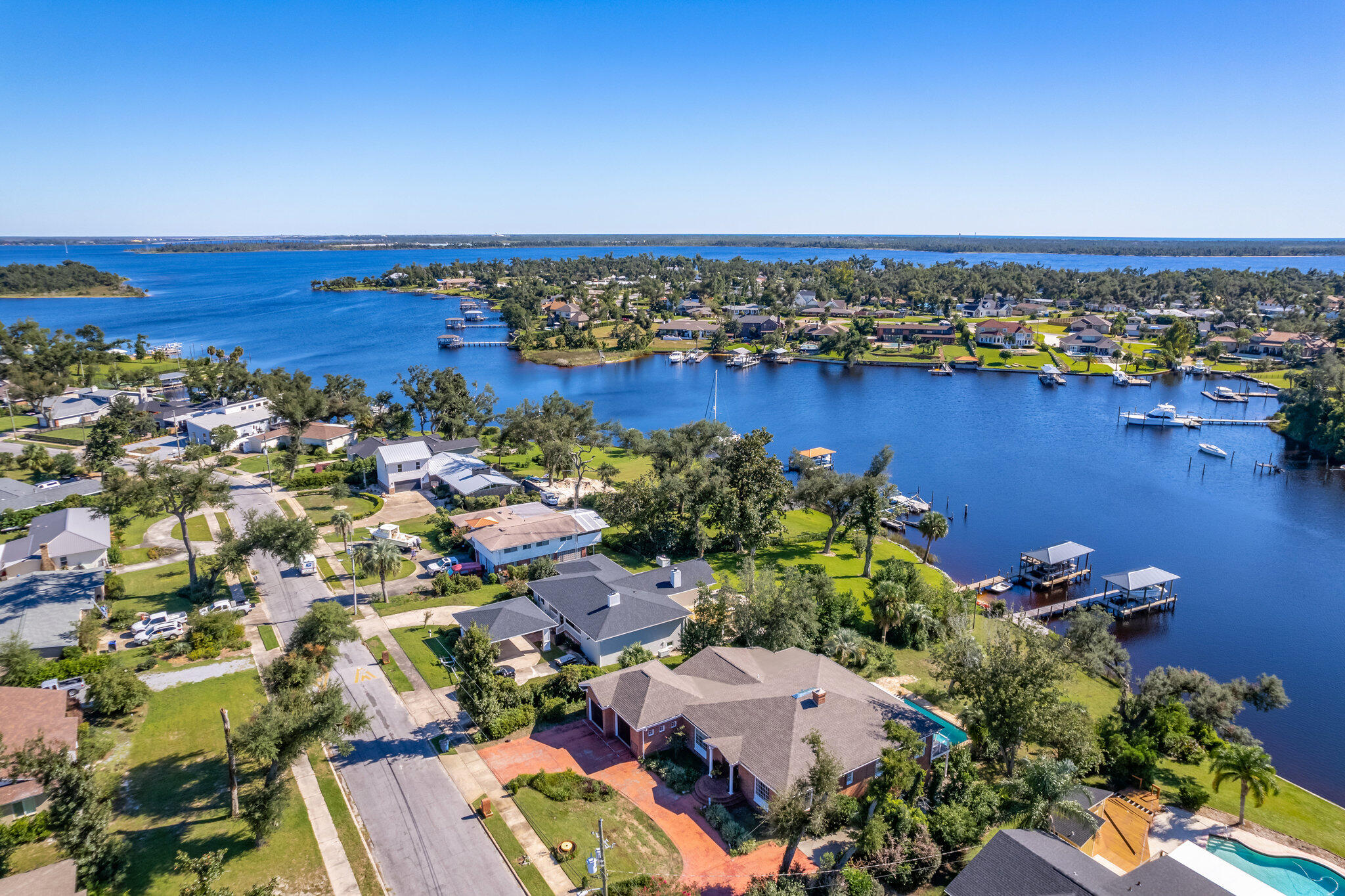 COVE TERRACE - Residential