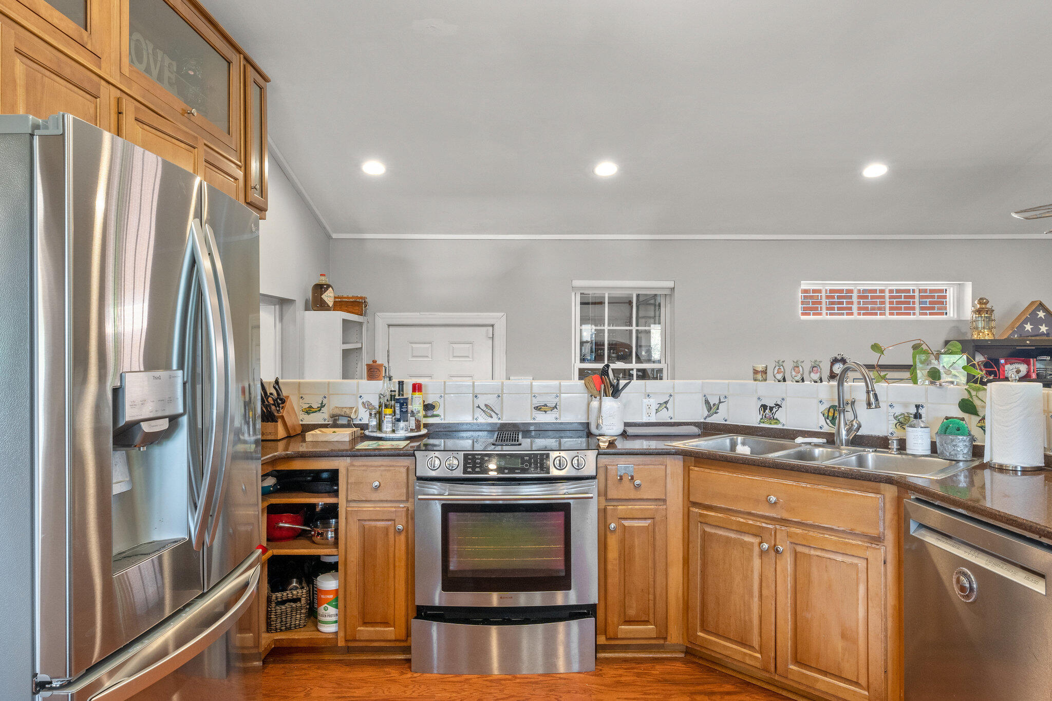 COVE TERRACE - Residential