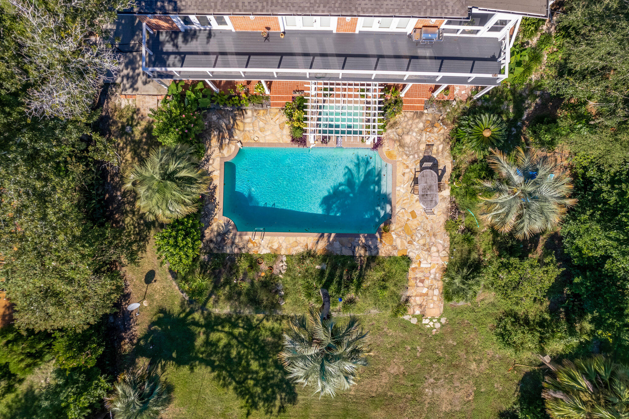 COVE TERRACE - Residential