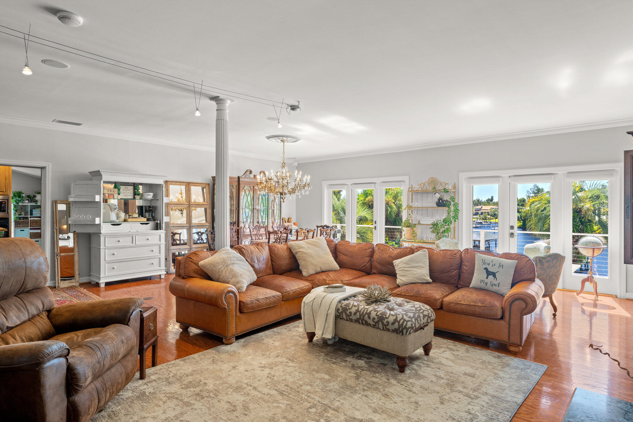 COVE TERRACE - Residential