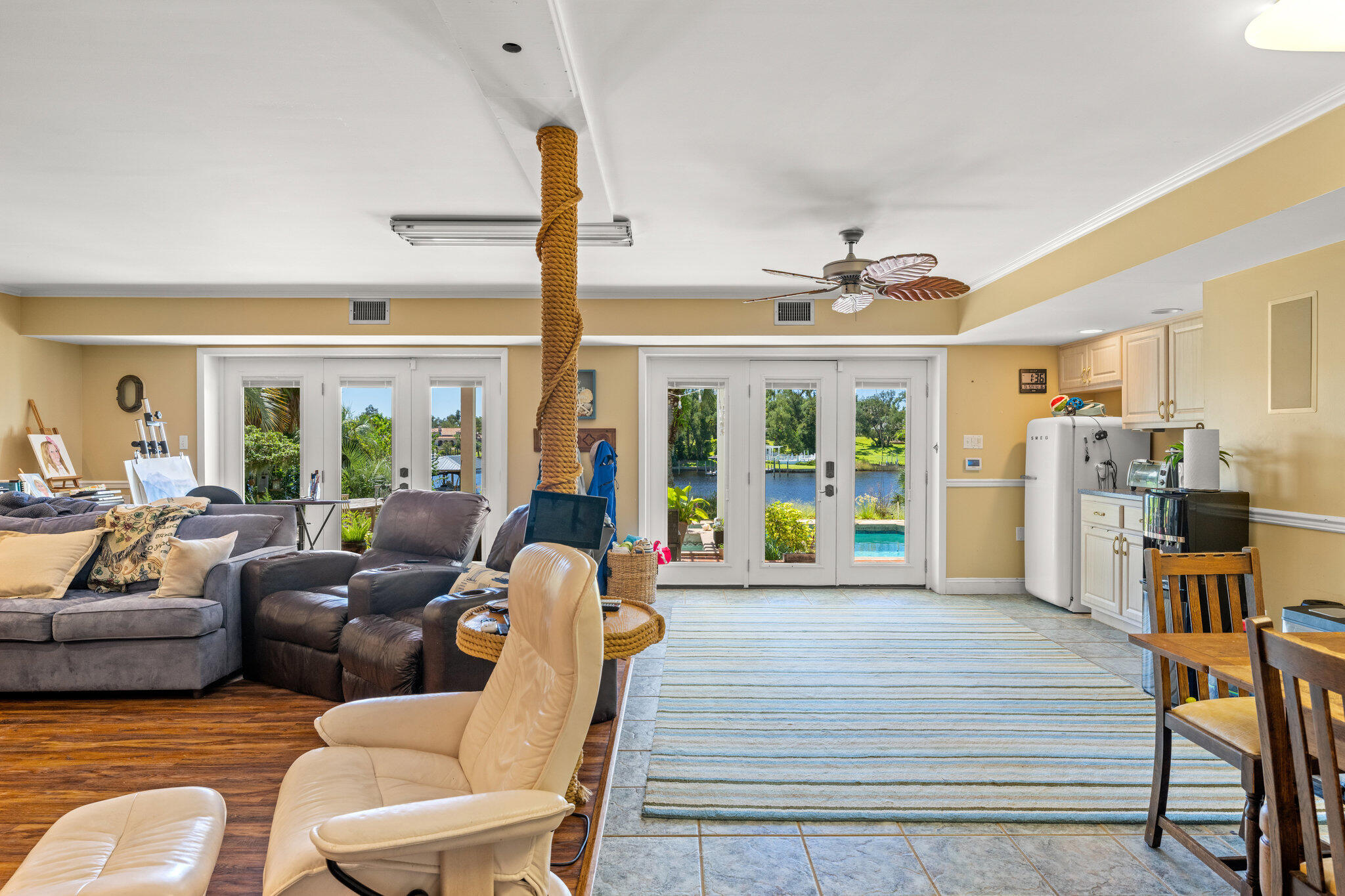 COVE TERRACE - Residential