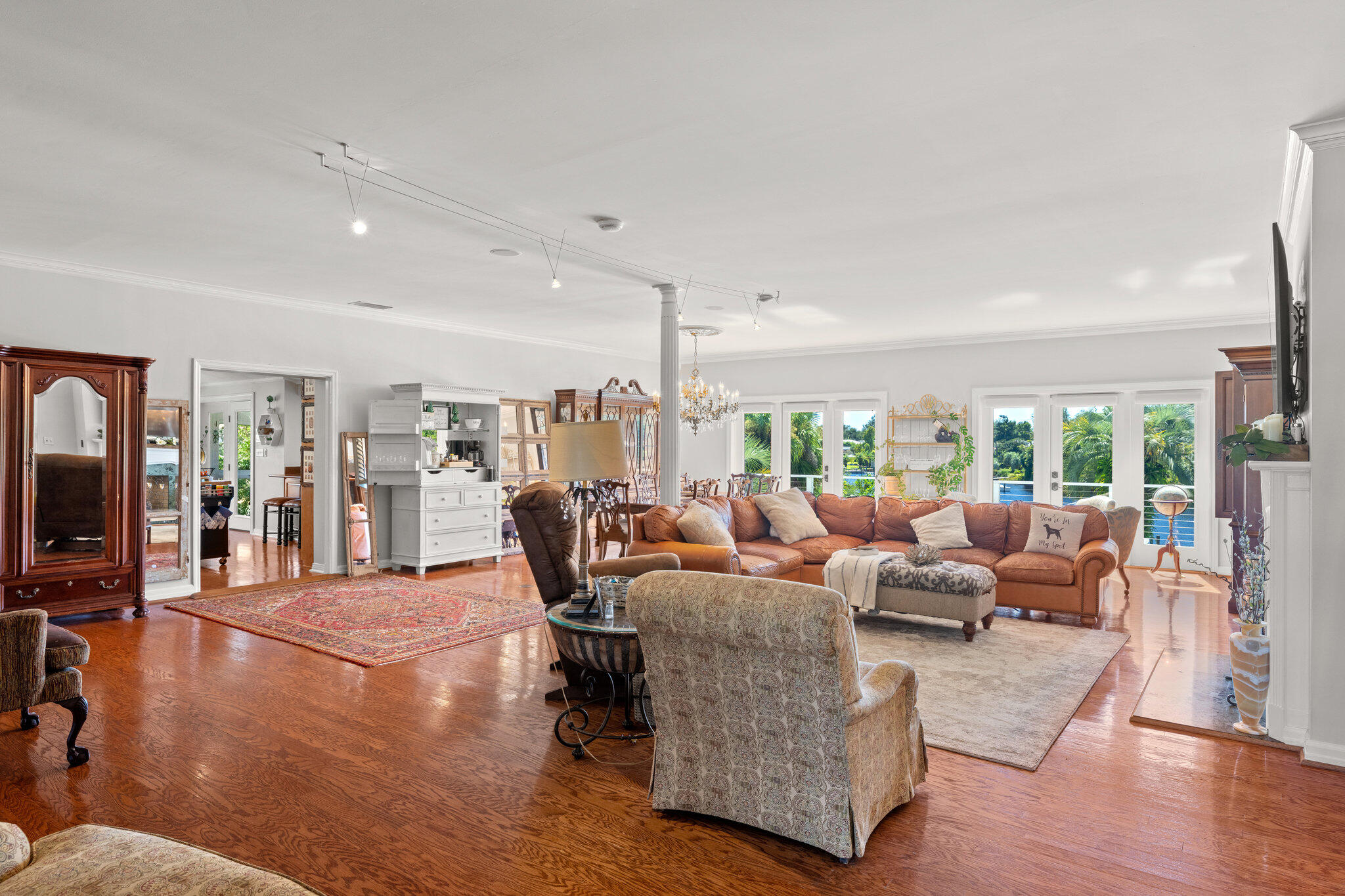 COVE TERRACE - Residential