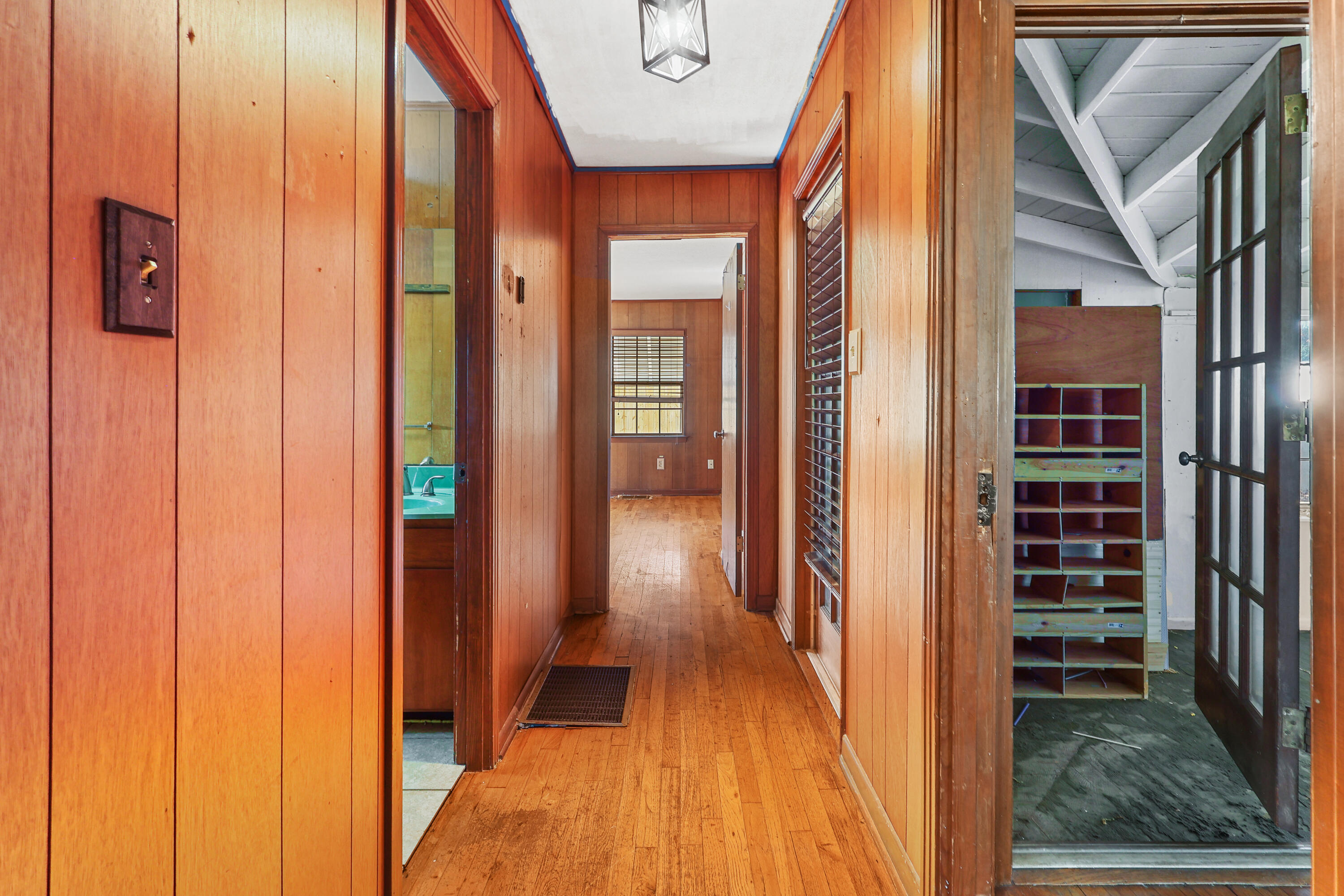 EASTWOOD - Residential