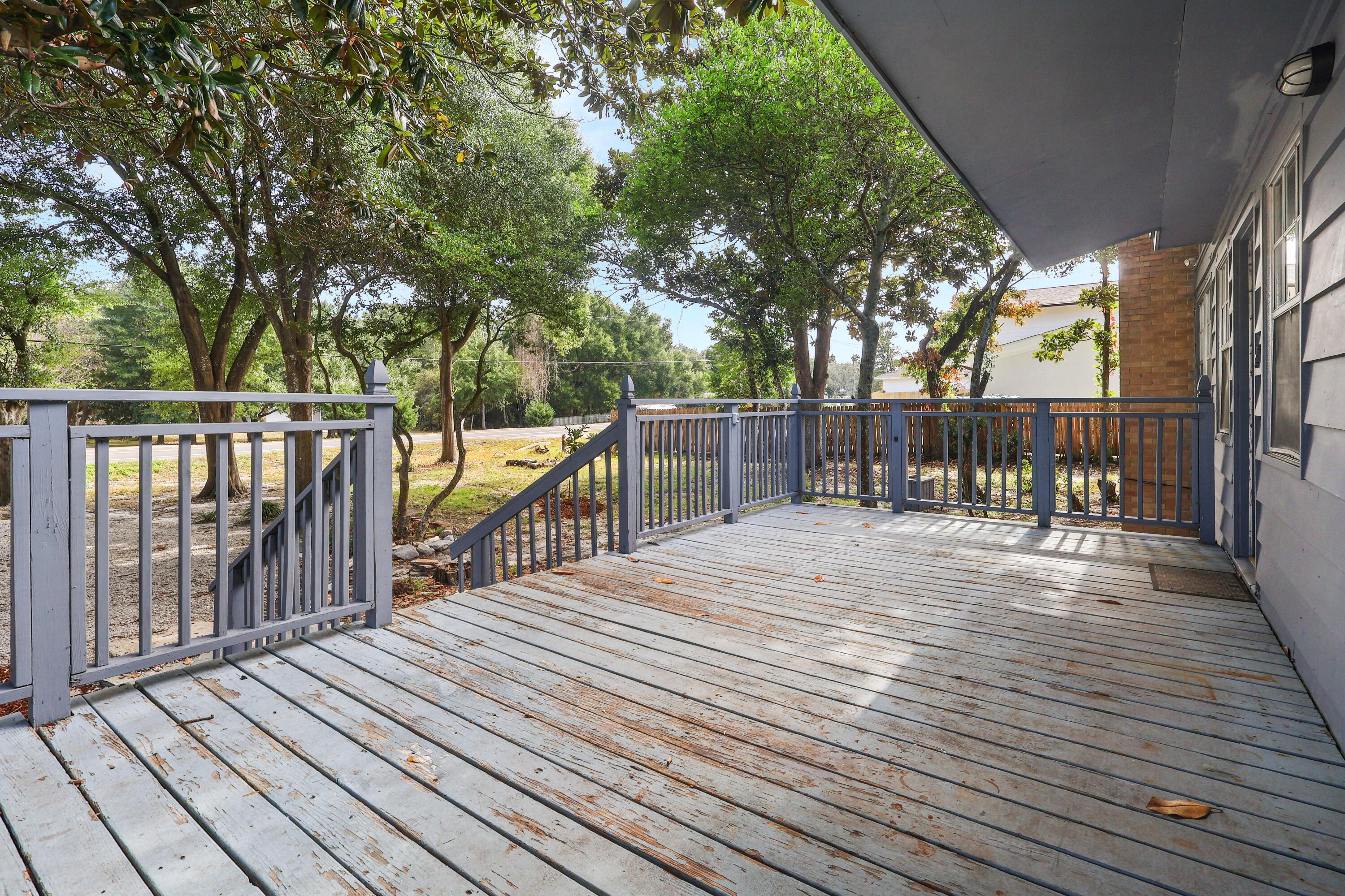 EASTWOOD - Residential