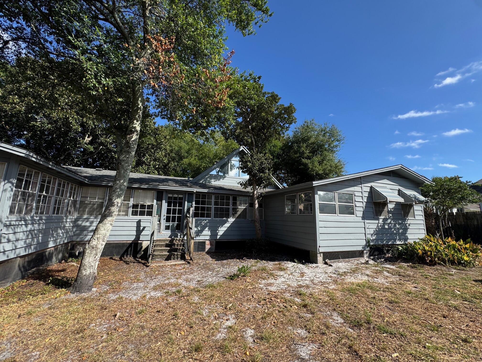 EASTWOOD - Residential