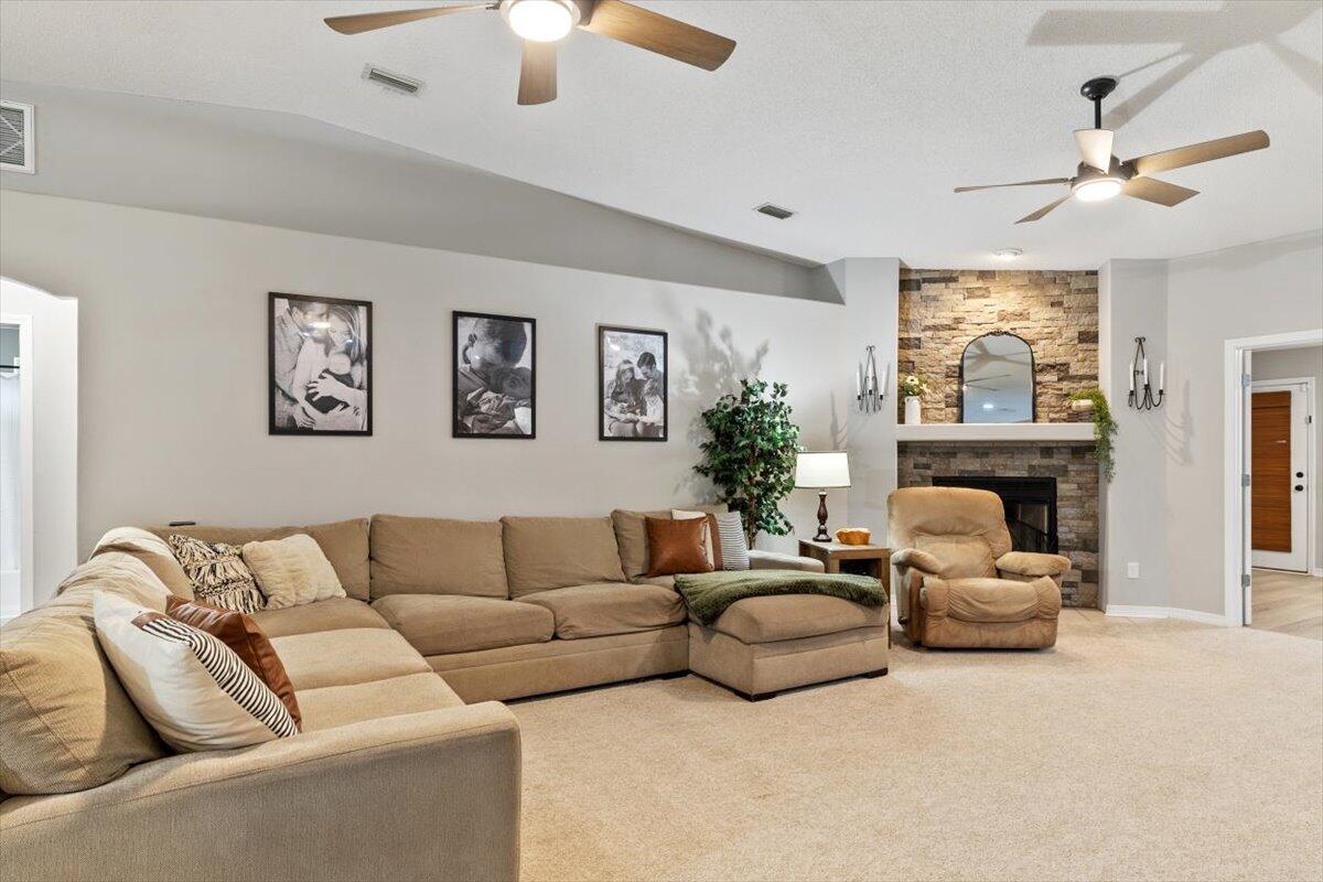 HOLLEY BY THE SEA, 1ST ADD - Residential