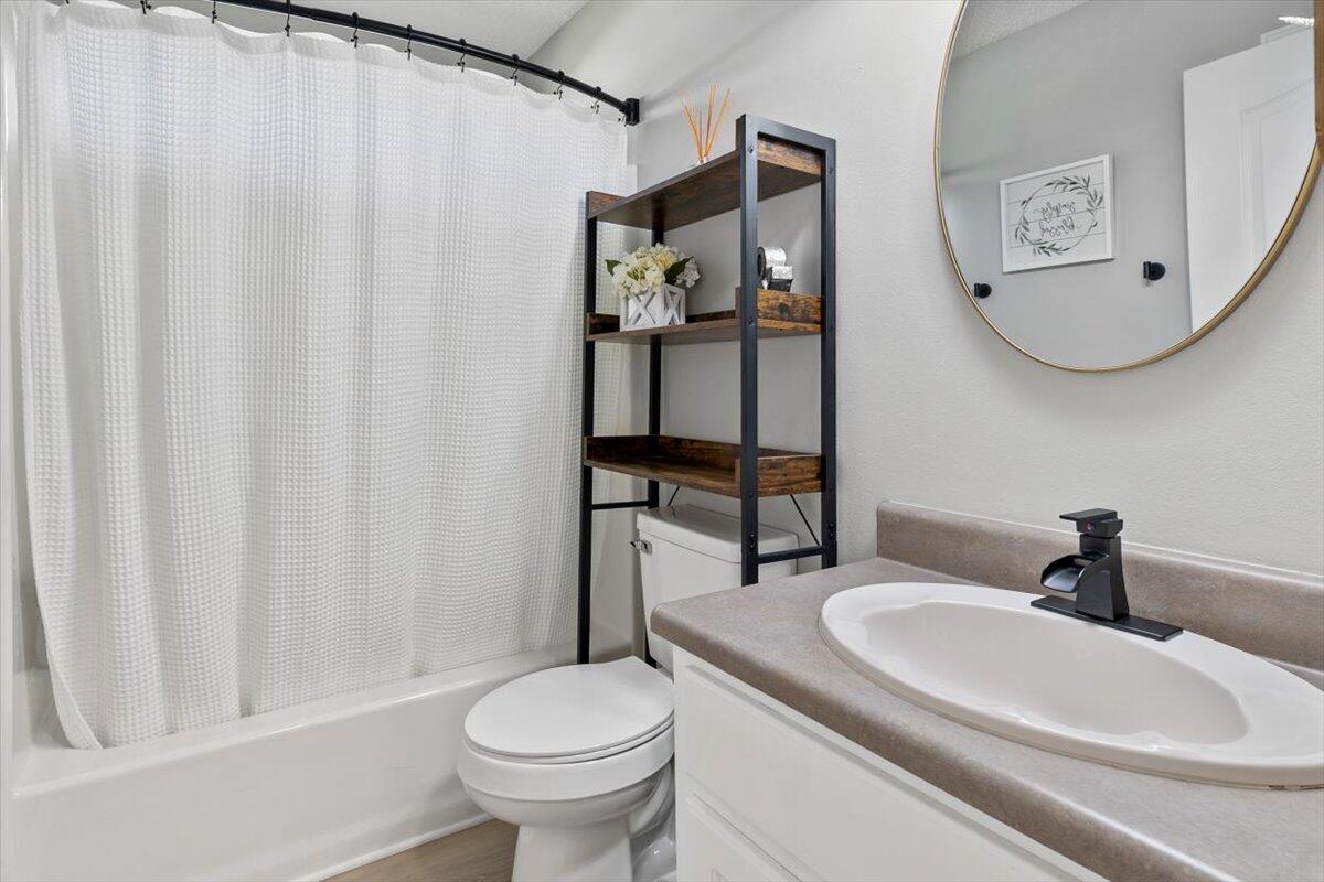 HOLLEY BY THE SEA, 1ST ADD - Residential