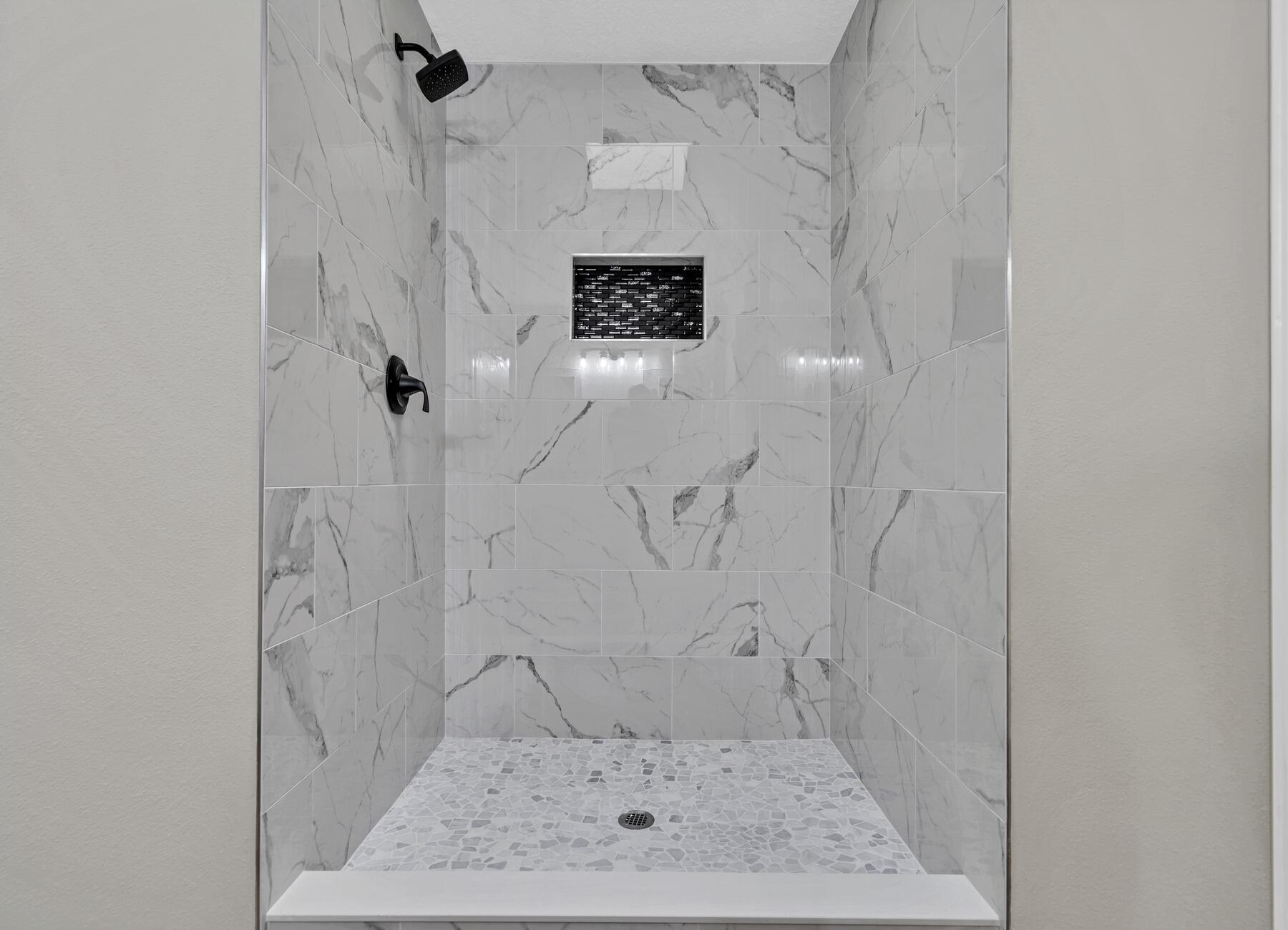 PINE LAKE ESTATES - Residential