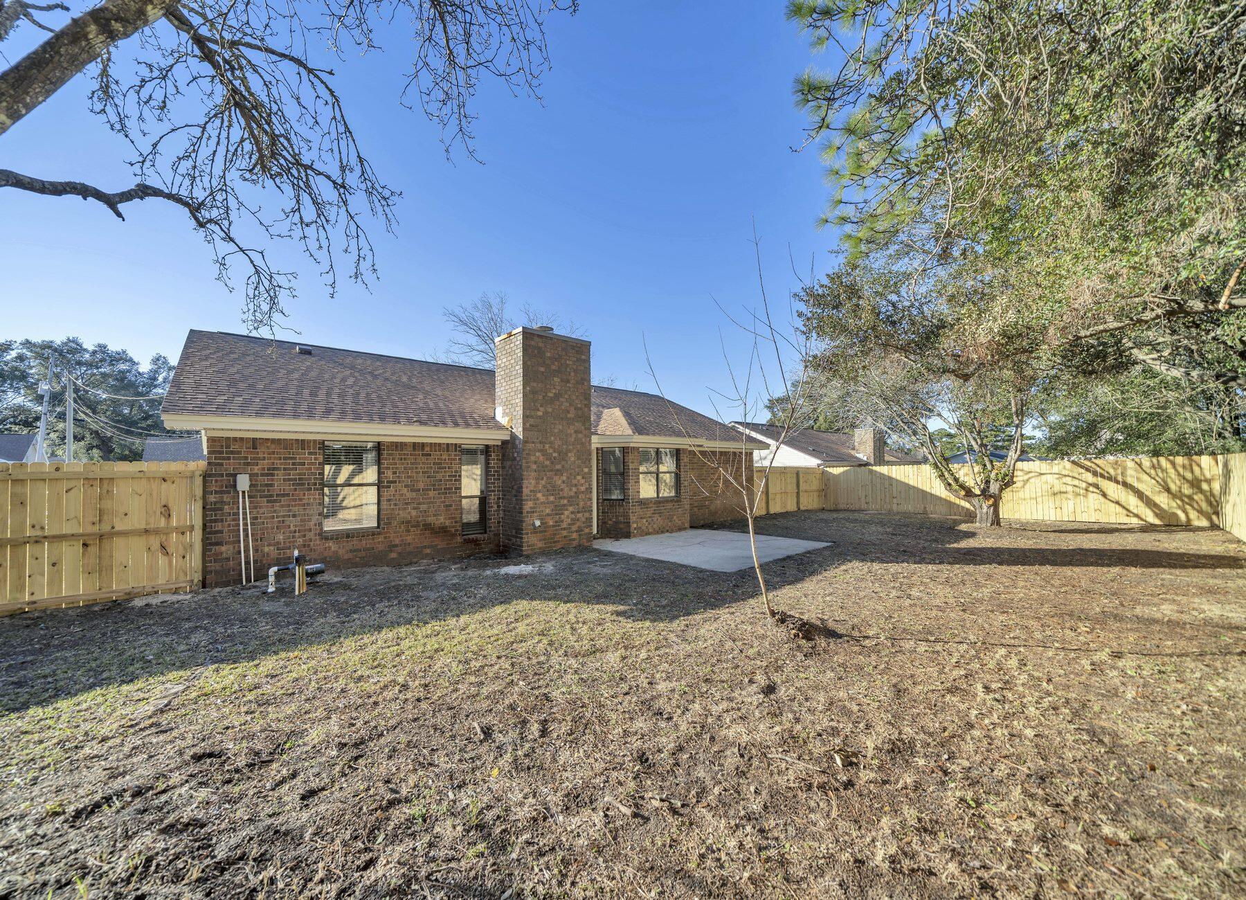 PINE LAKE ESTATES - Residential