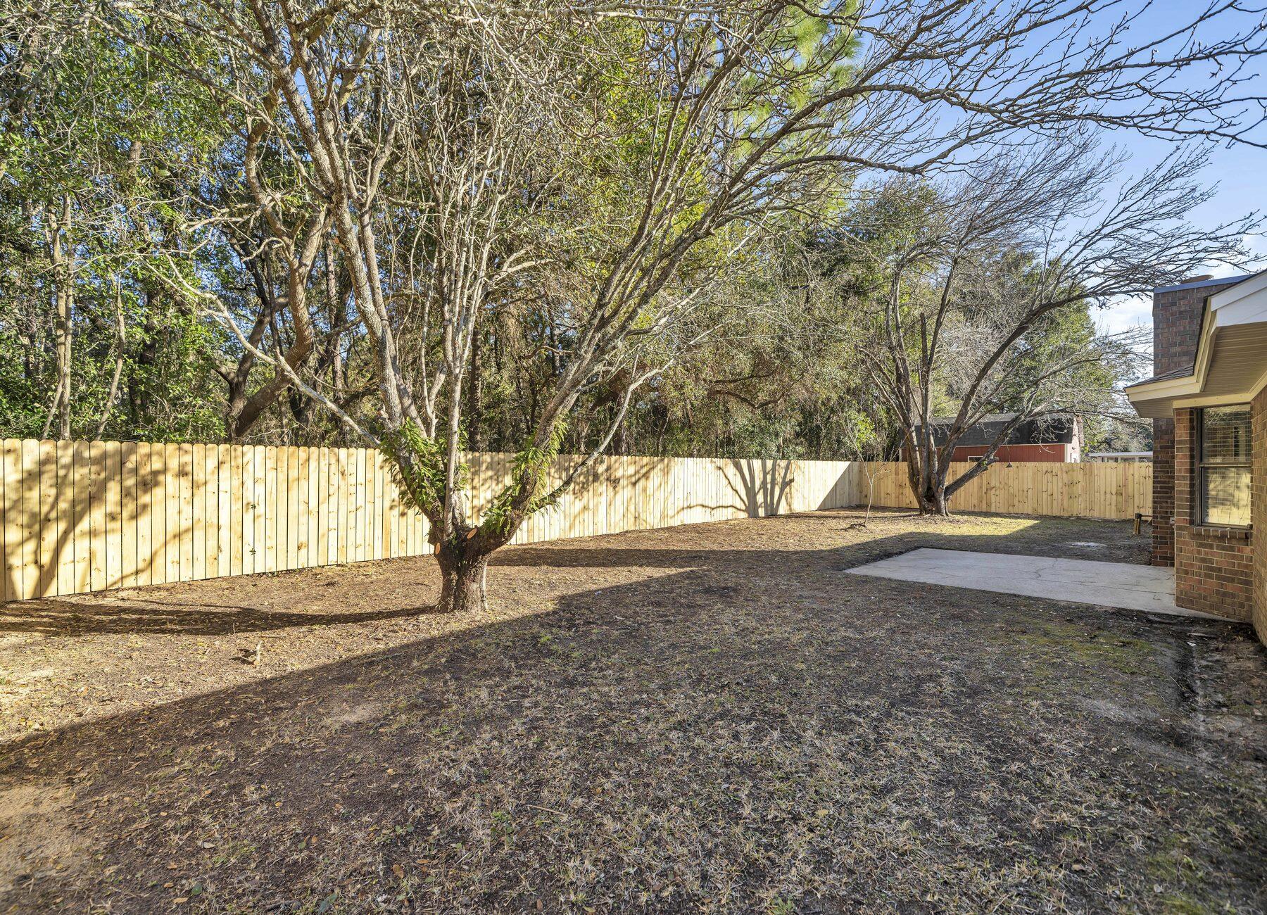 PINE LAKE ESTATES - Residential