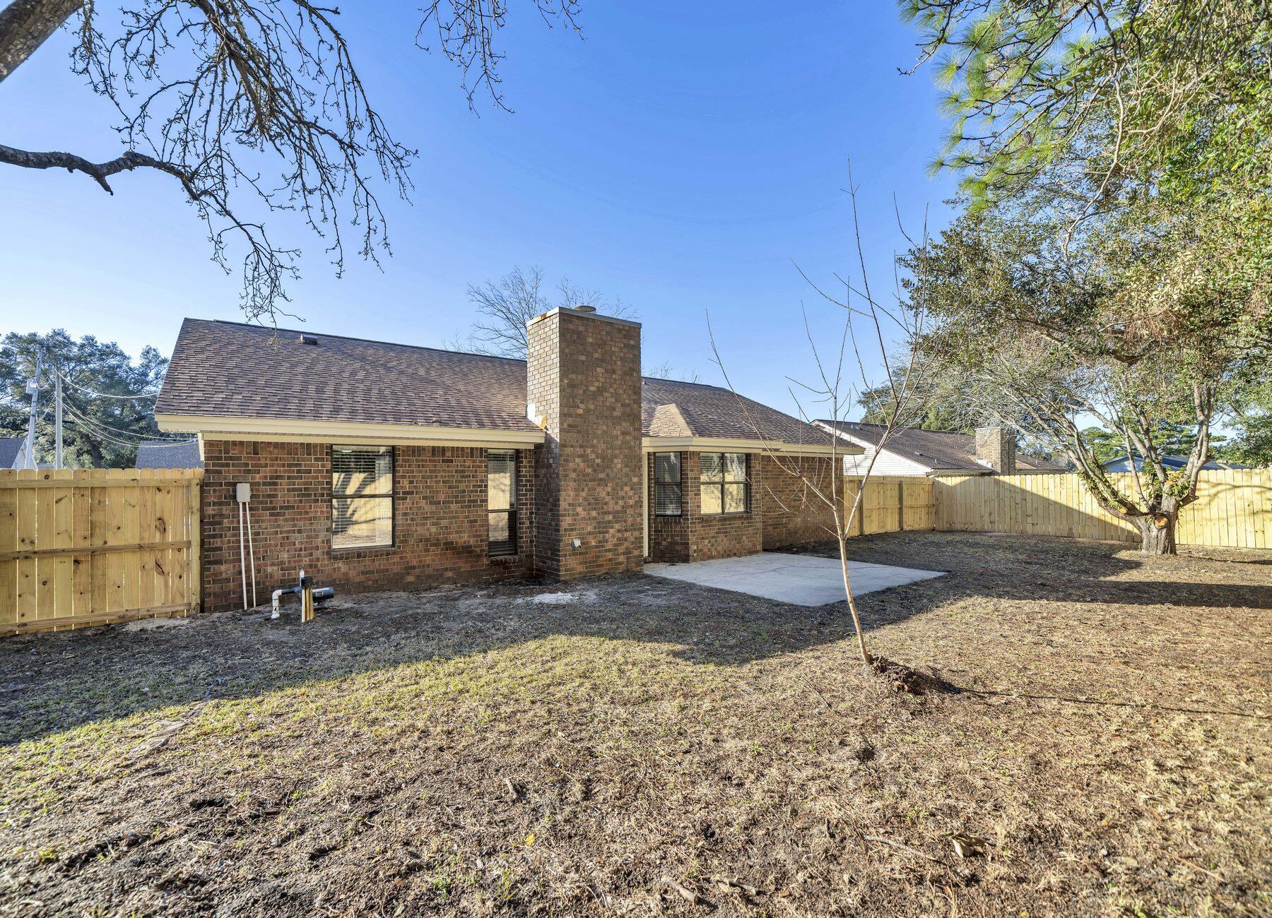 PINE LAKE ESTATES - Residential