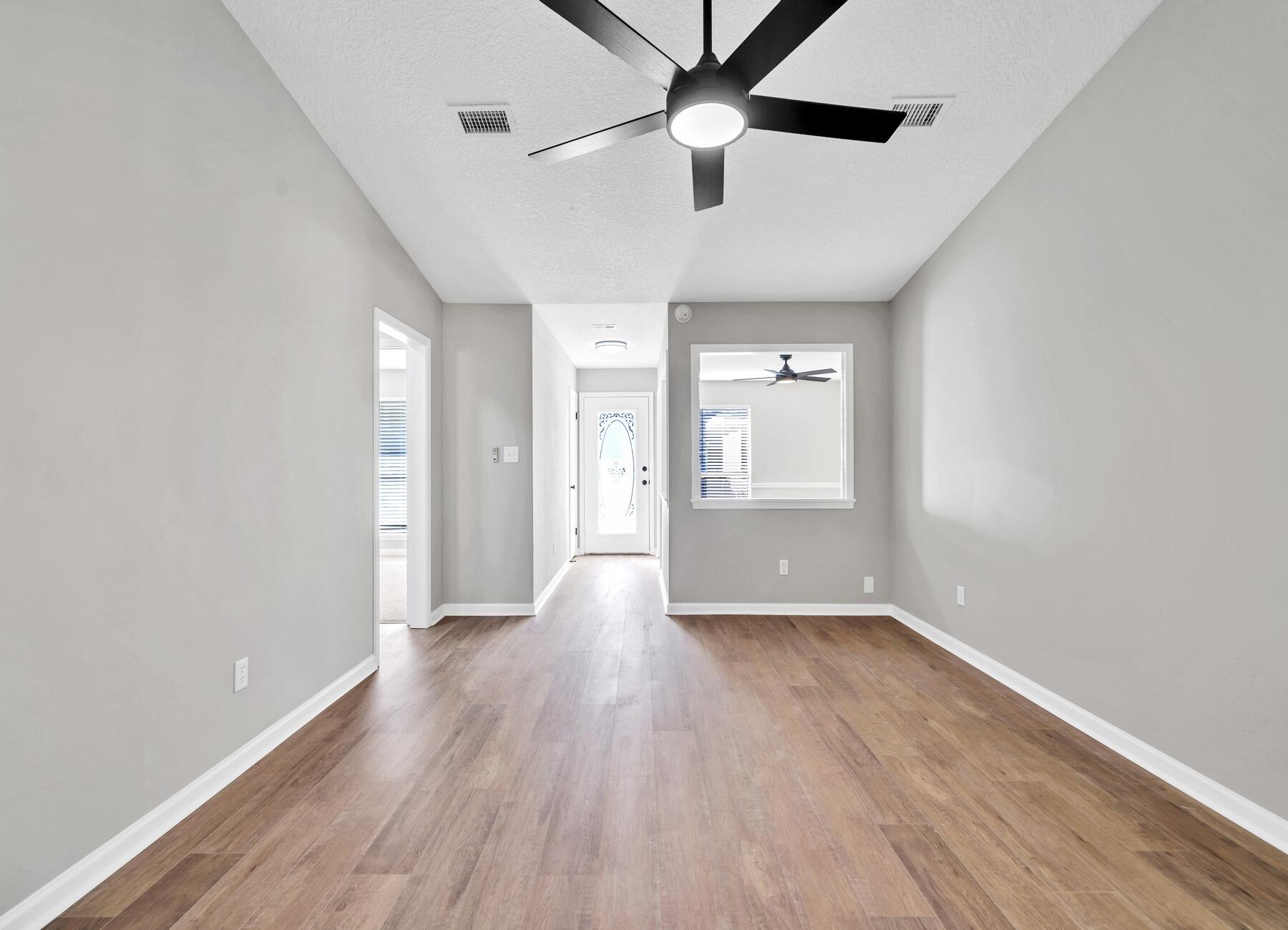 PINE LAKE ESTATES - Residential