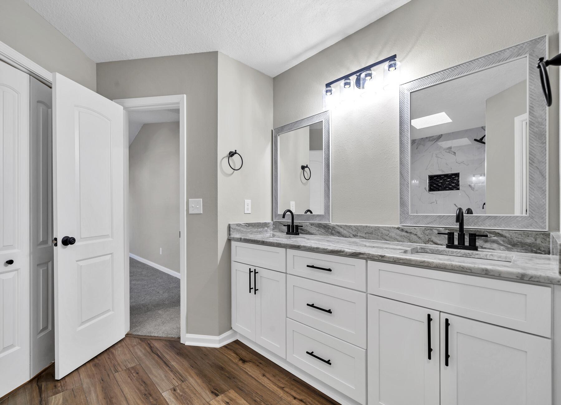 PINE LAKE ESTATES - Residential