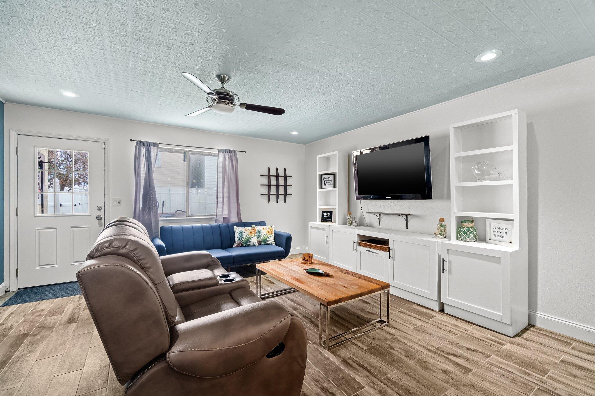 NO RECORDED SUBDIVISION - Residential