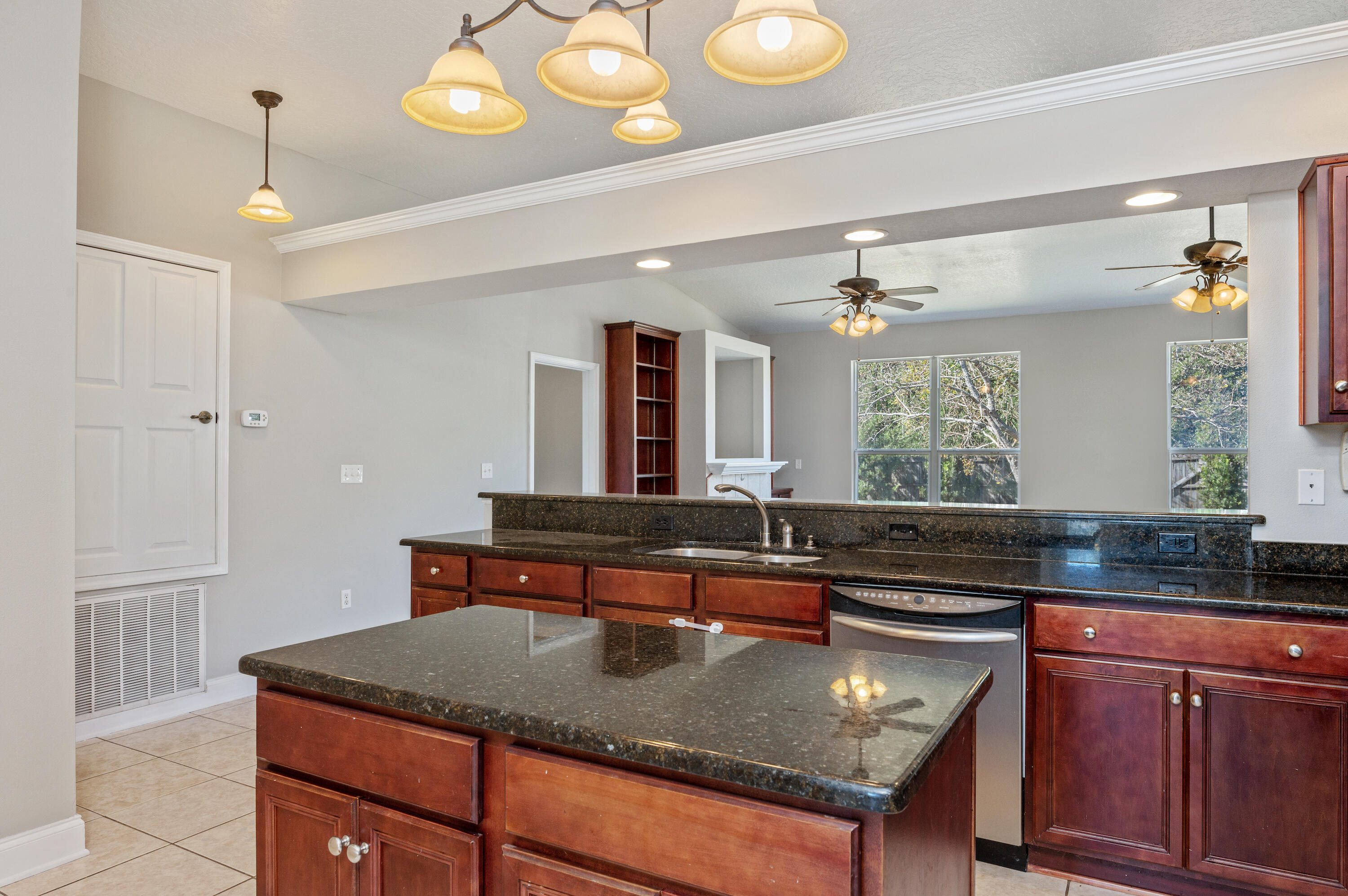 TRAILWOOD ESTATES - Residential