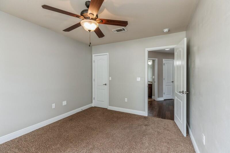 SILVER CREEK ESTATES - Residential