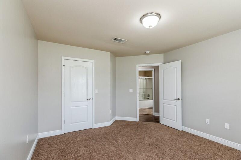 SILVER CREEK ESTATES - Residential