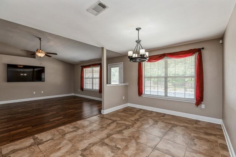 SILVER CREEK ESTATES - Residential