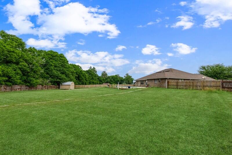 SILVER CREEK ESTATES - Residential