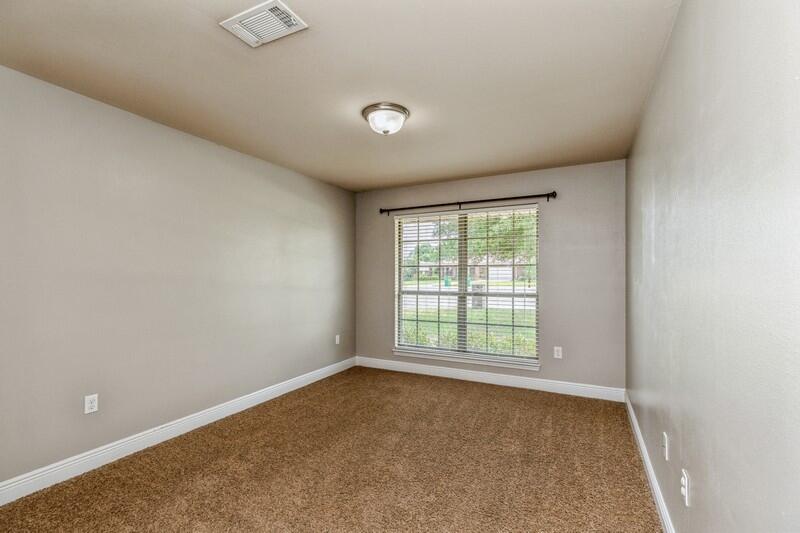 SILVER CREEK ESTATES - Residential