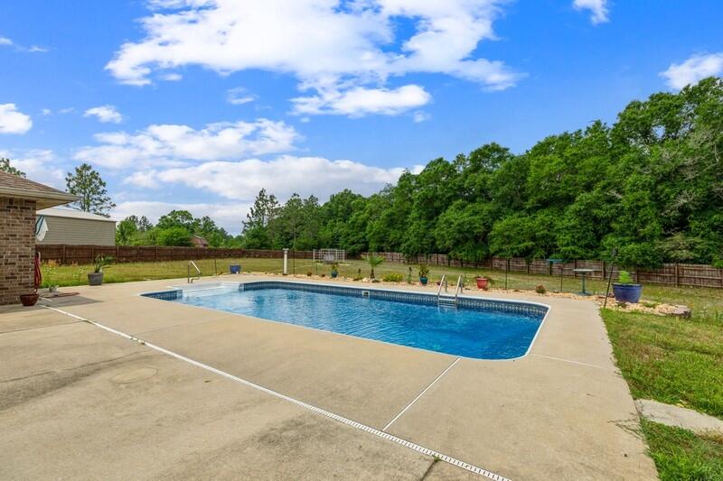SILVER CREEK ESTATES - Residential
