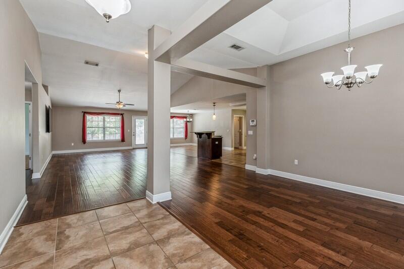 SILVER CREEK ESTATES - Residential