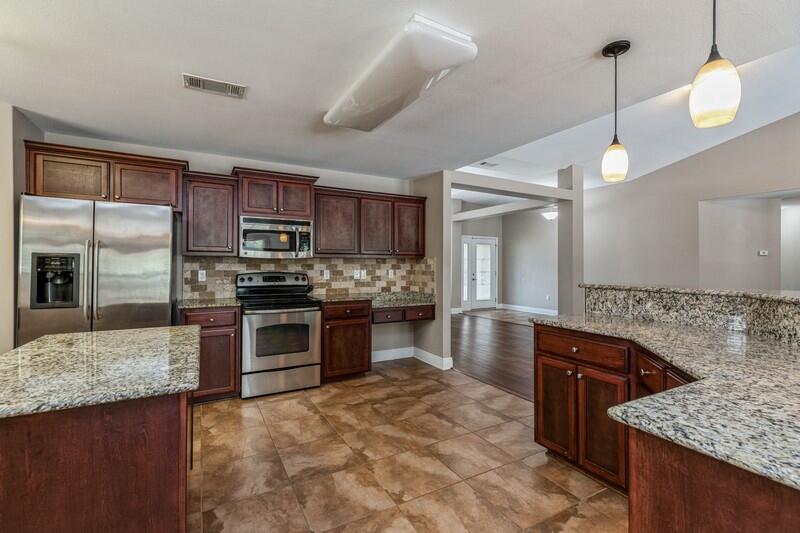 SILVER CREEK ESTATES - Residential