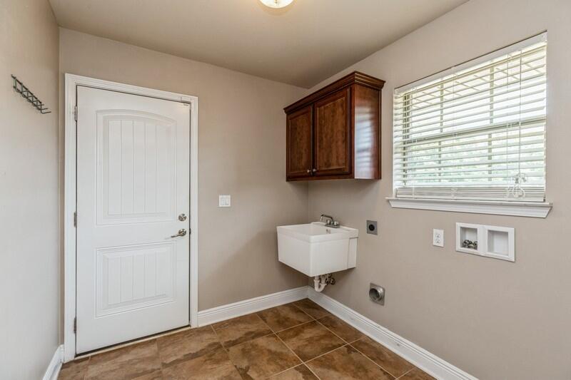 SILVER CREEK ESTATES - Residential