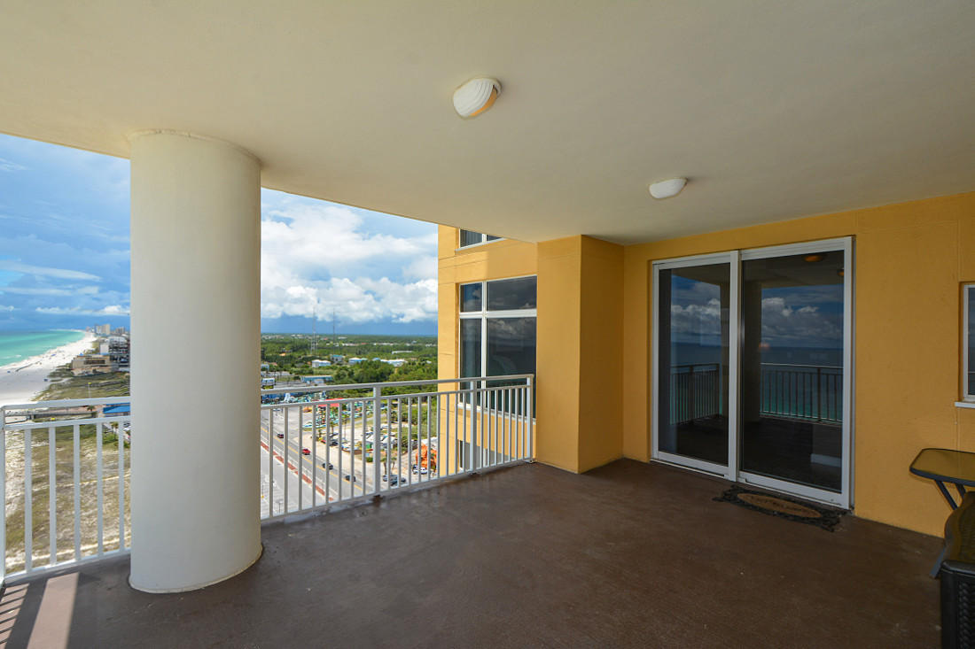 STERLING REEF - Residential