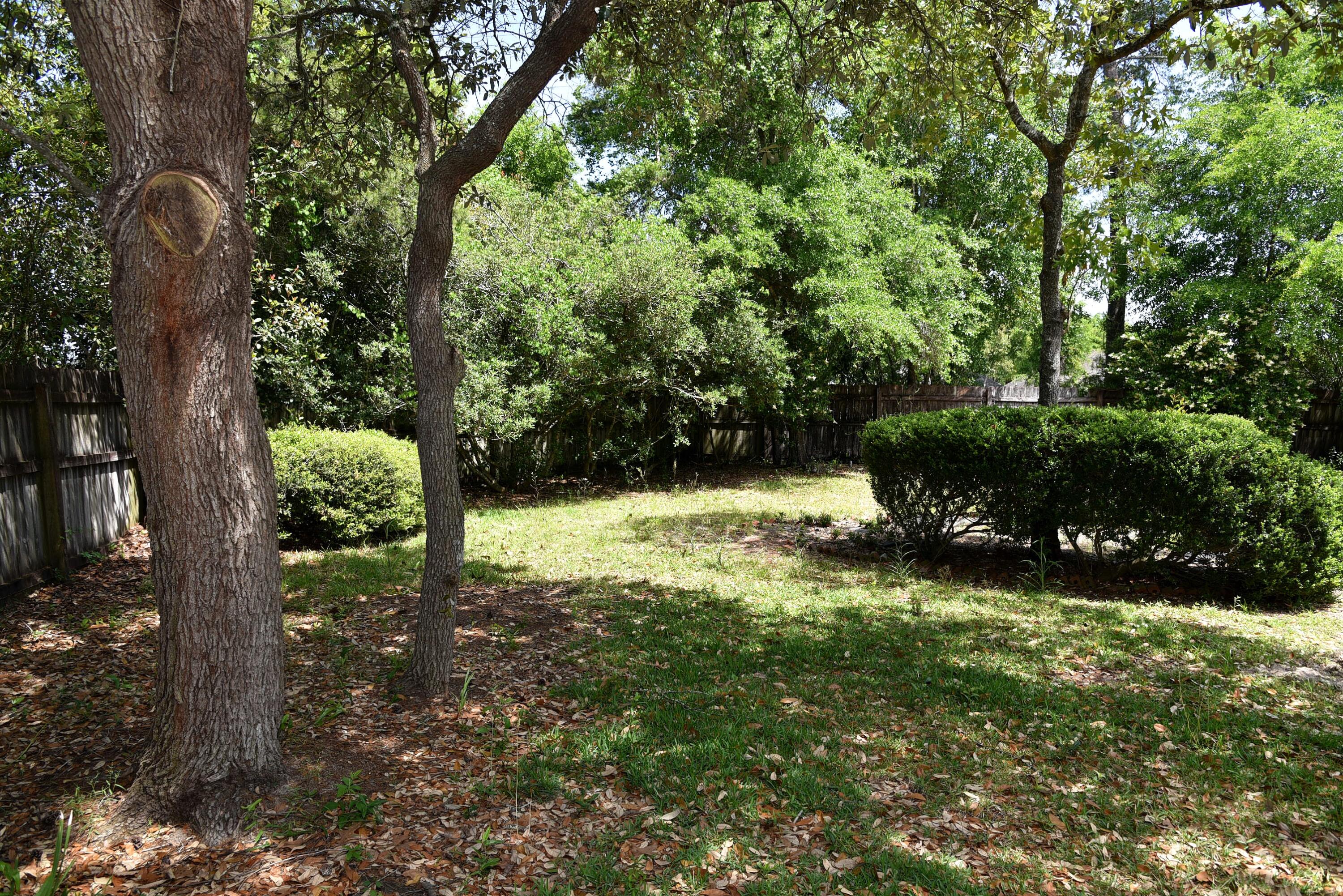 PARKWOOD COURT AT BLUEWATER BAY - Residential Lease