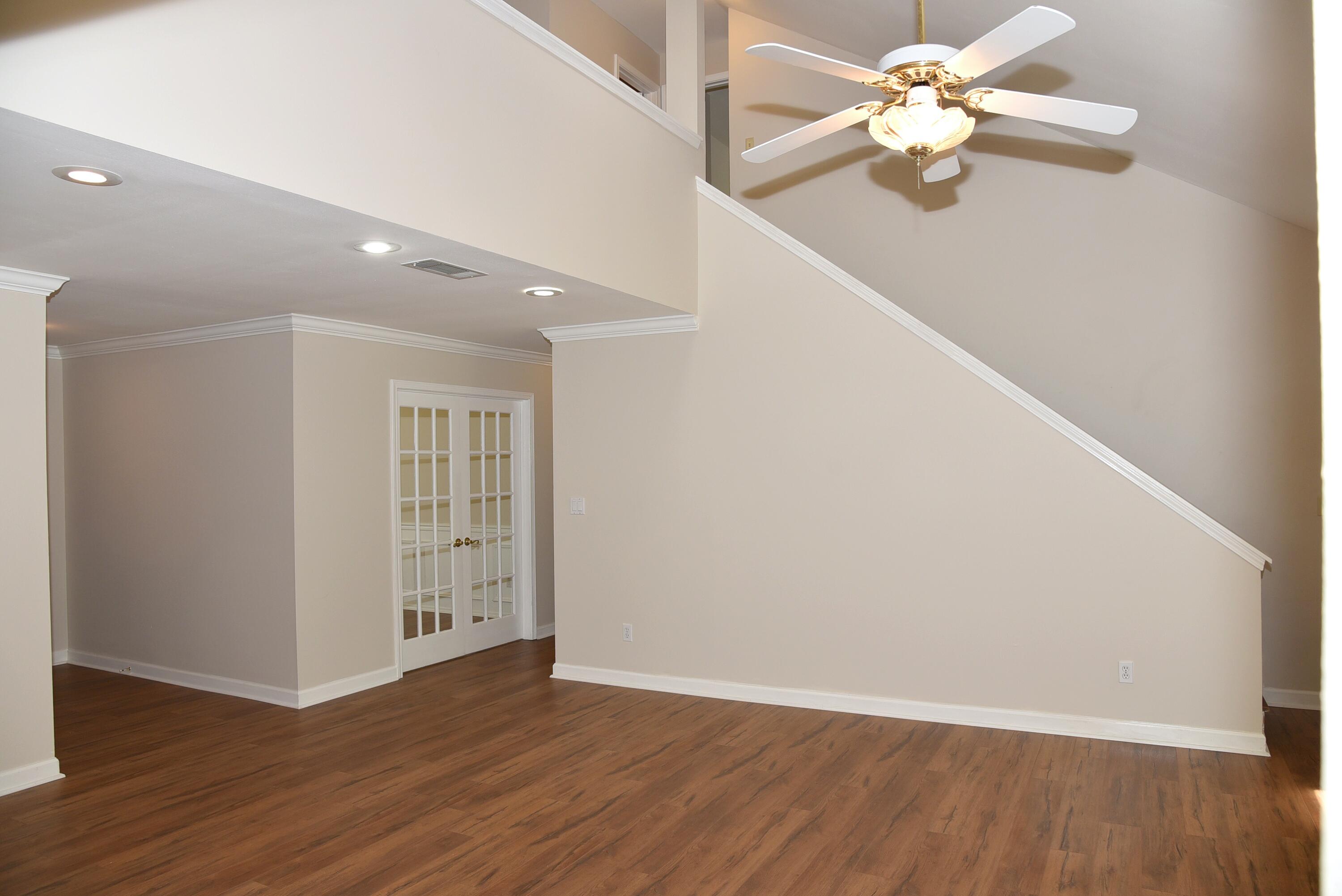 PARKWOOD COURT AT BLUEWATER BAY - Residential Lease