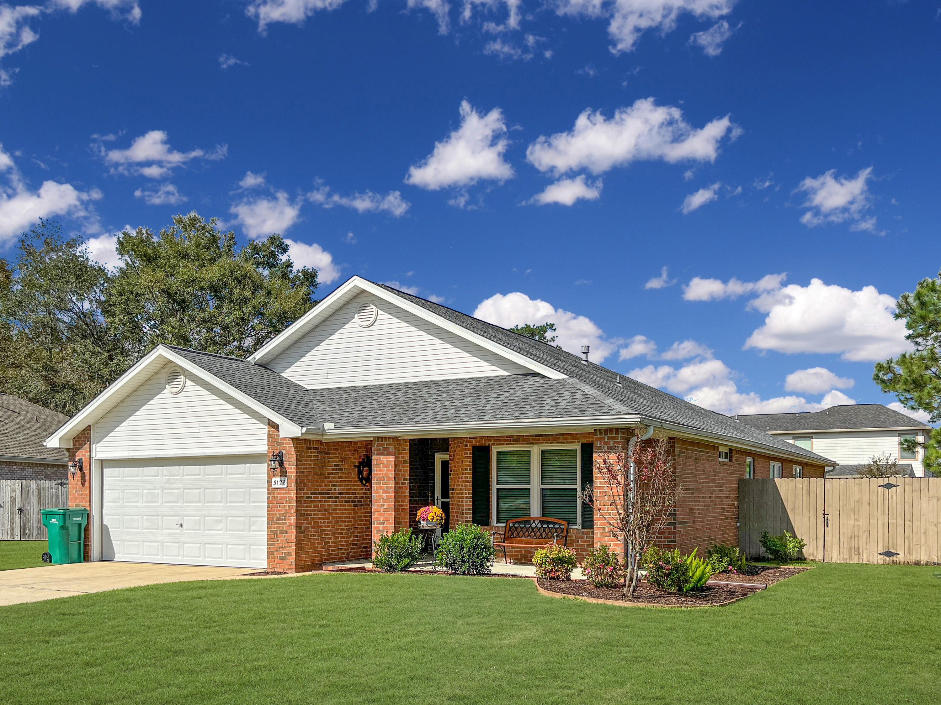 BROOKE ESTATES PH I - Residential