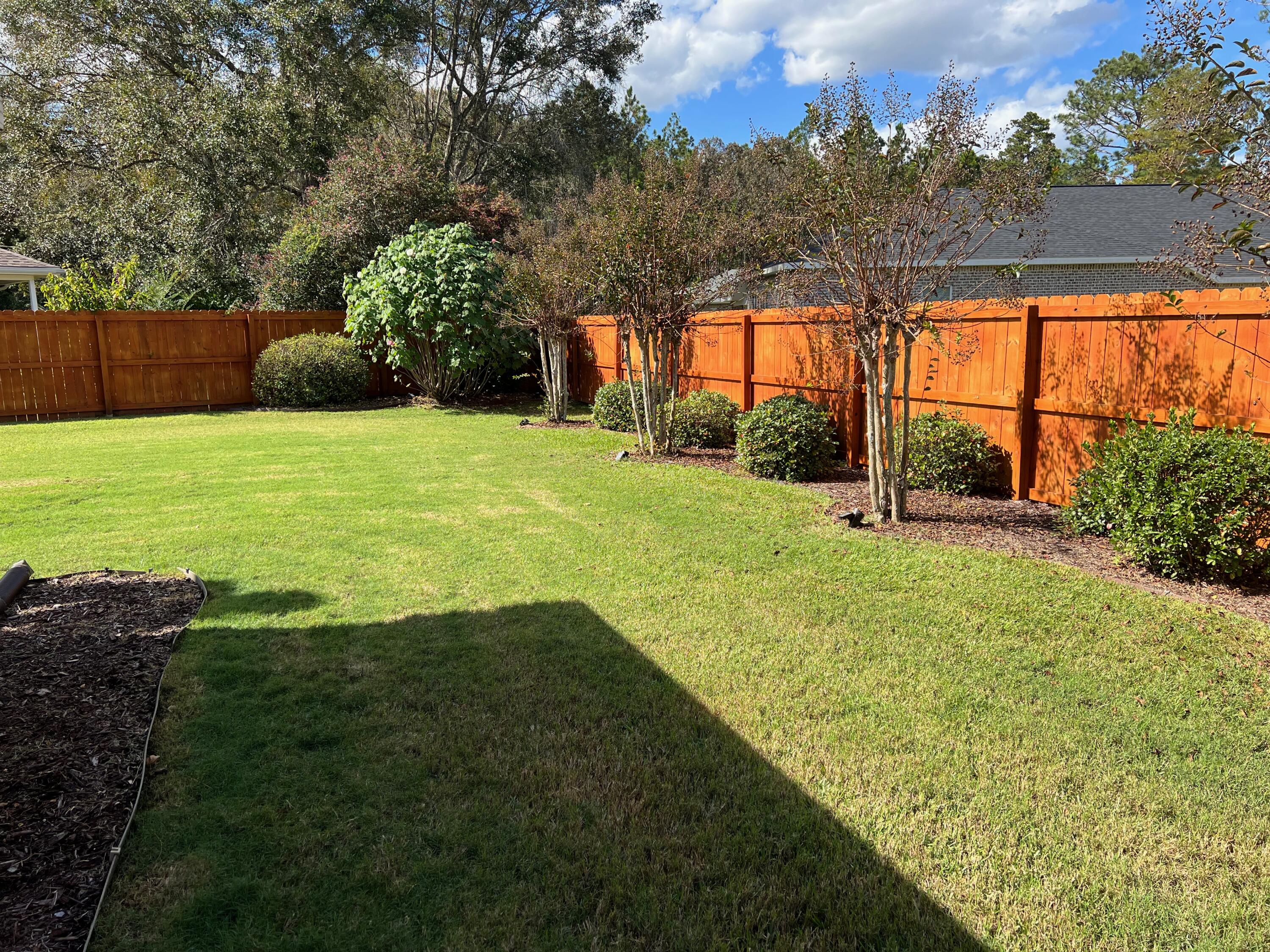 BROOKE ESTATES PH I - Residential