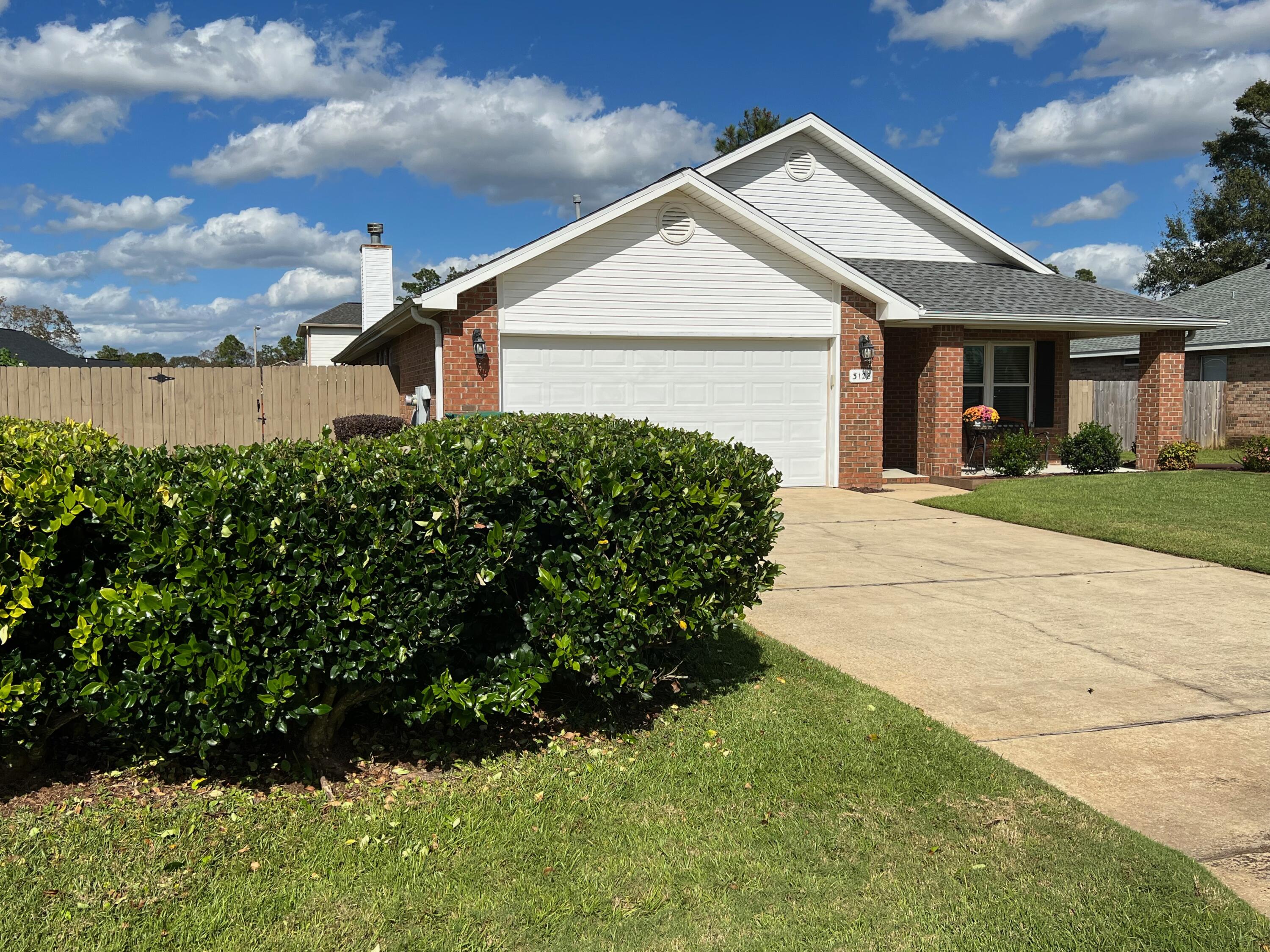 BROOKE ESTATES PH I - Residential