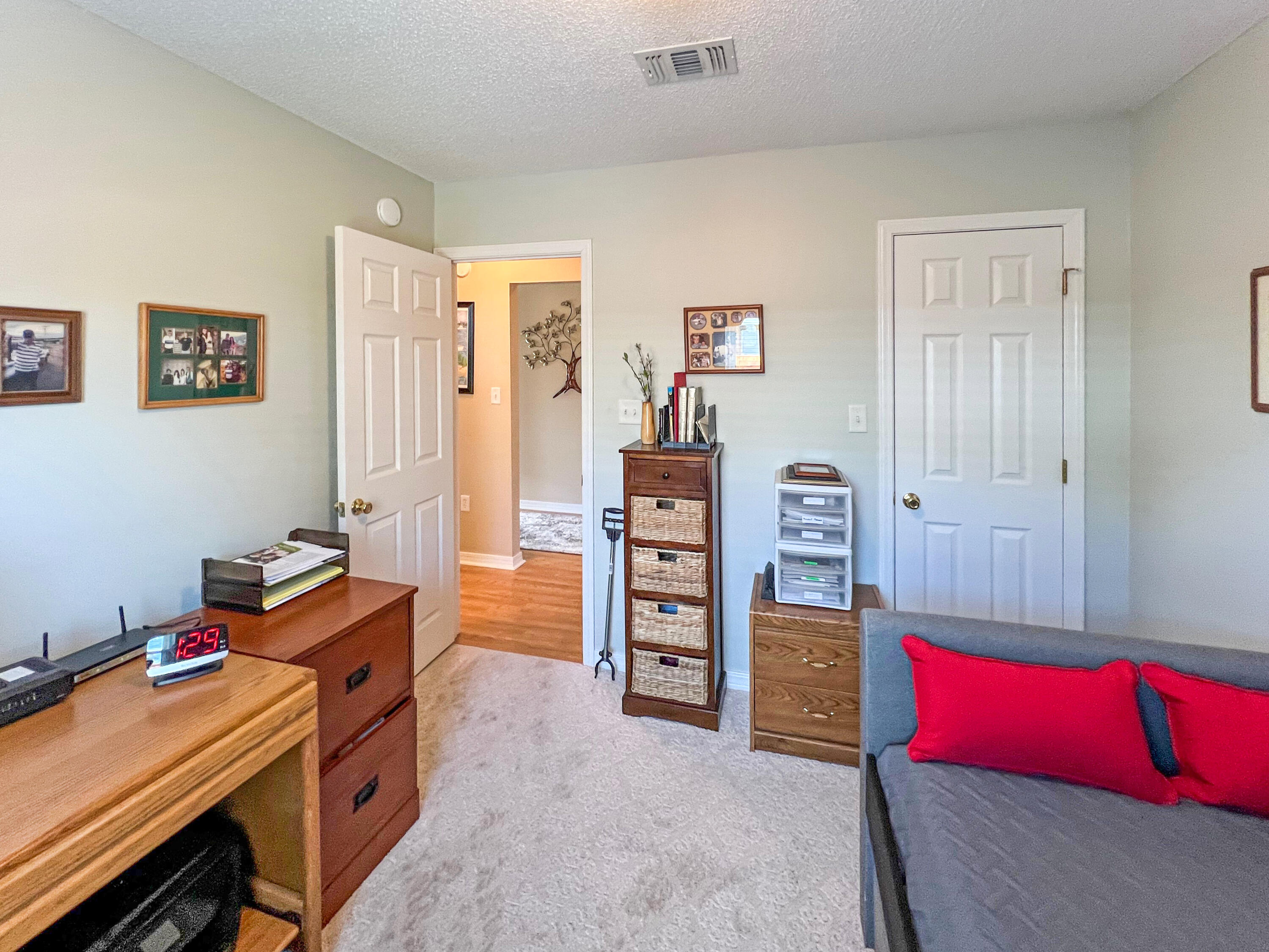 BROOKE ESTATES PH I - Residential