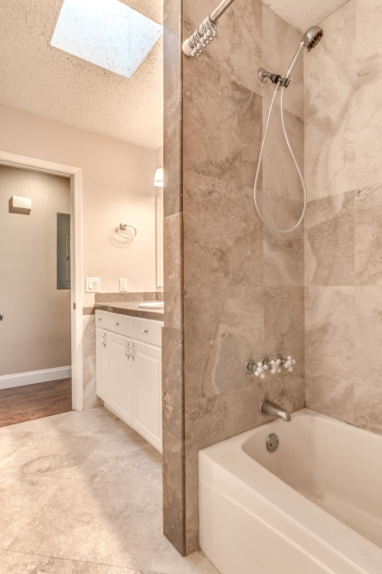 CASA LOMA S/D - Residential