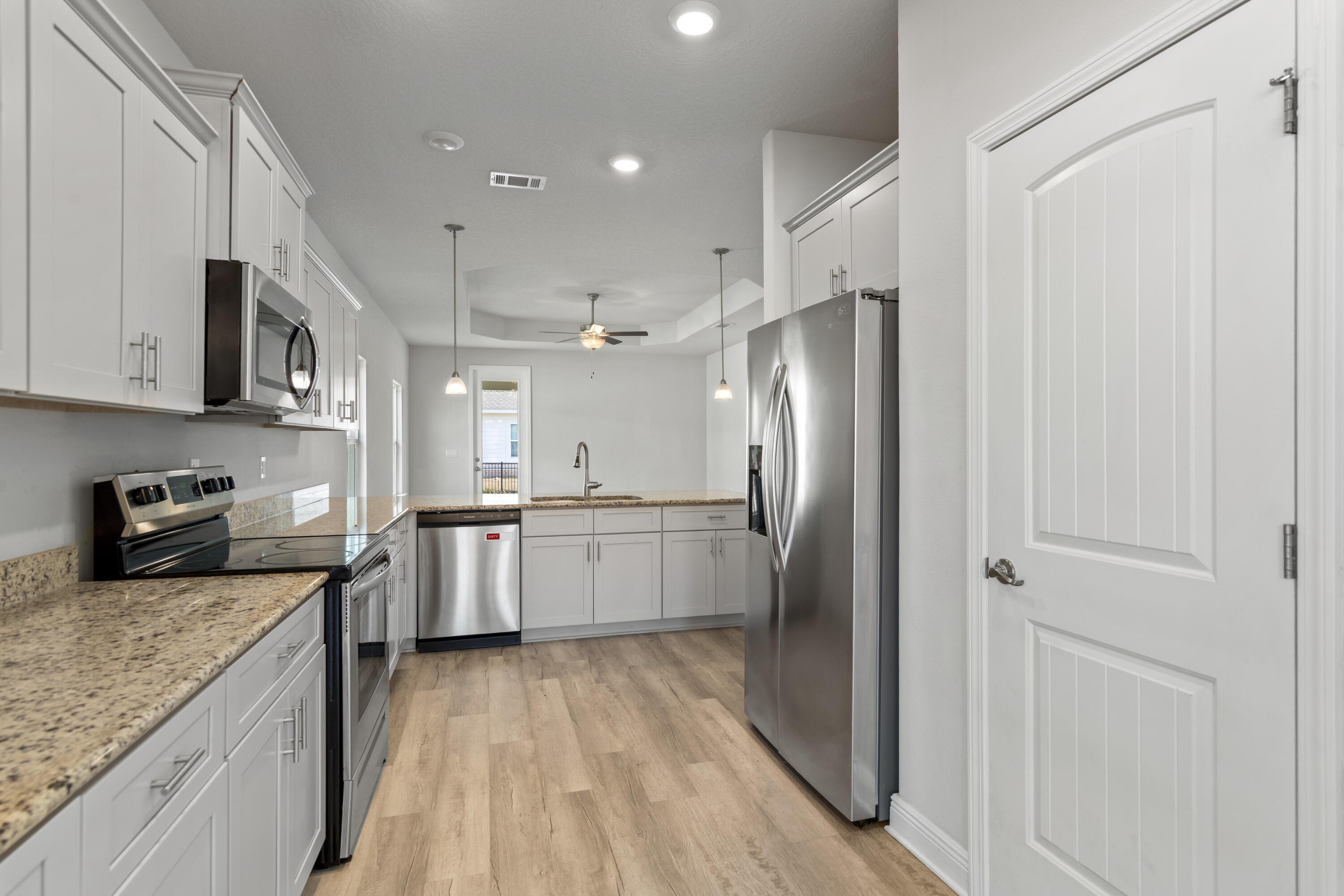 RIVERWALK PH I - Residential