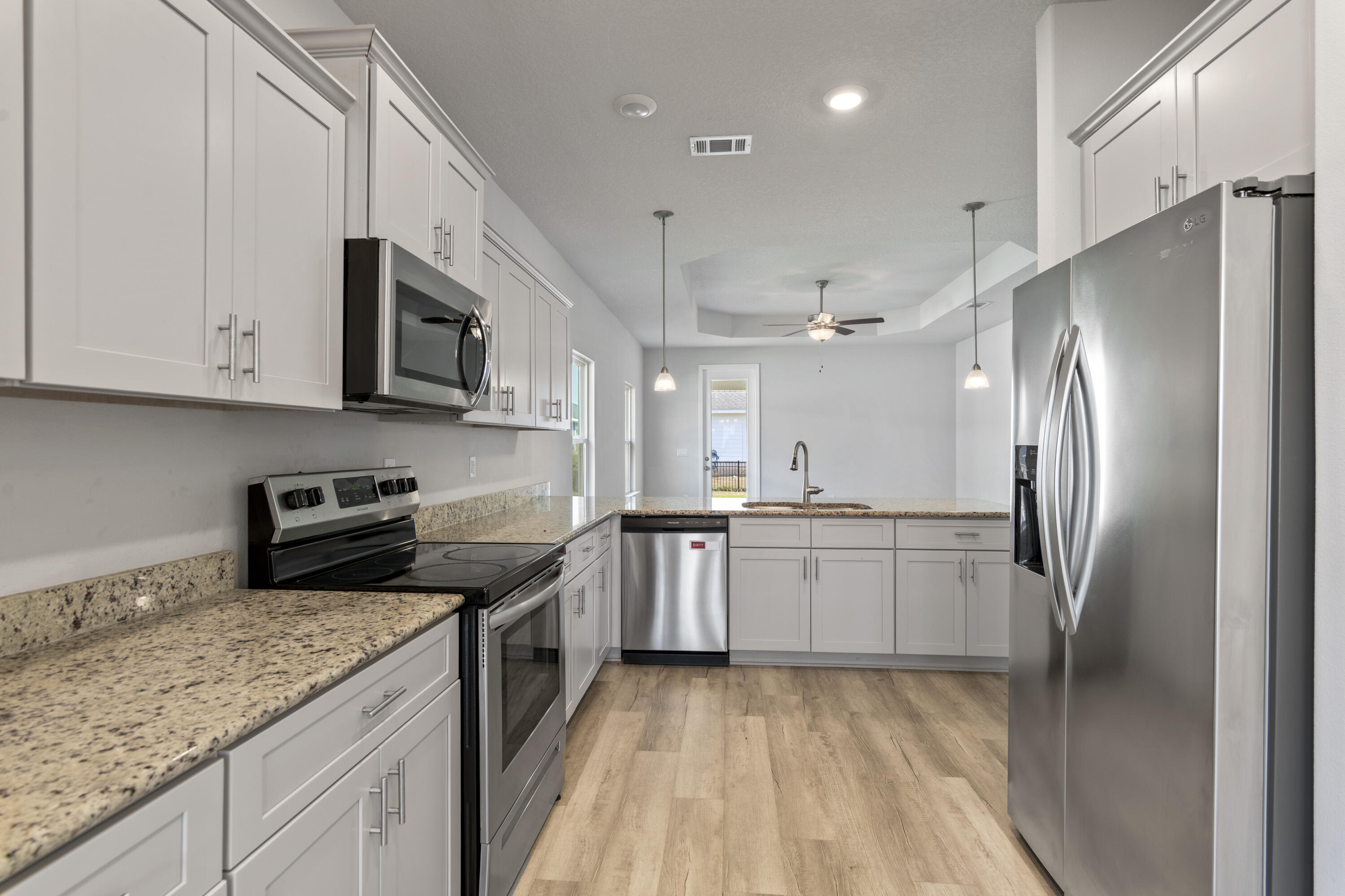 RIVERWALK PH I - Residential