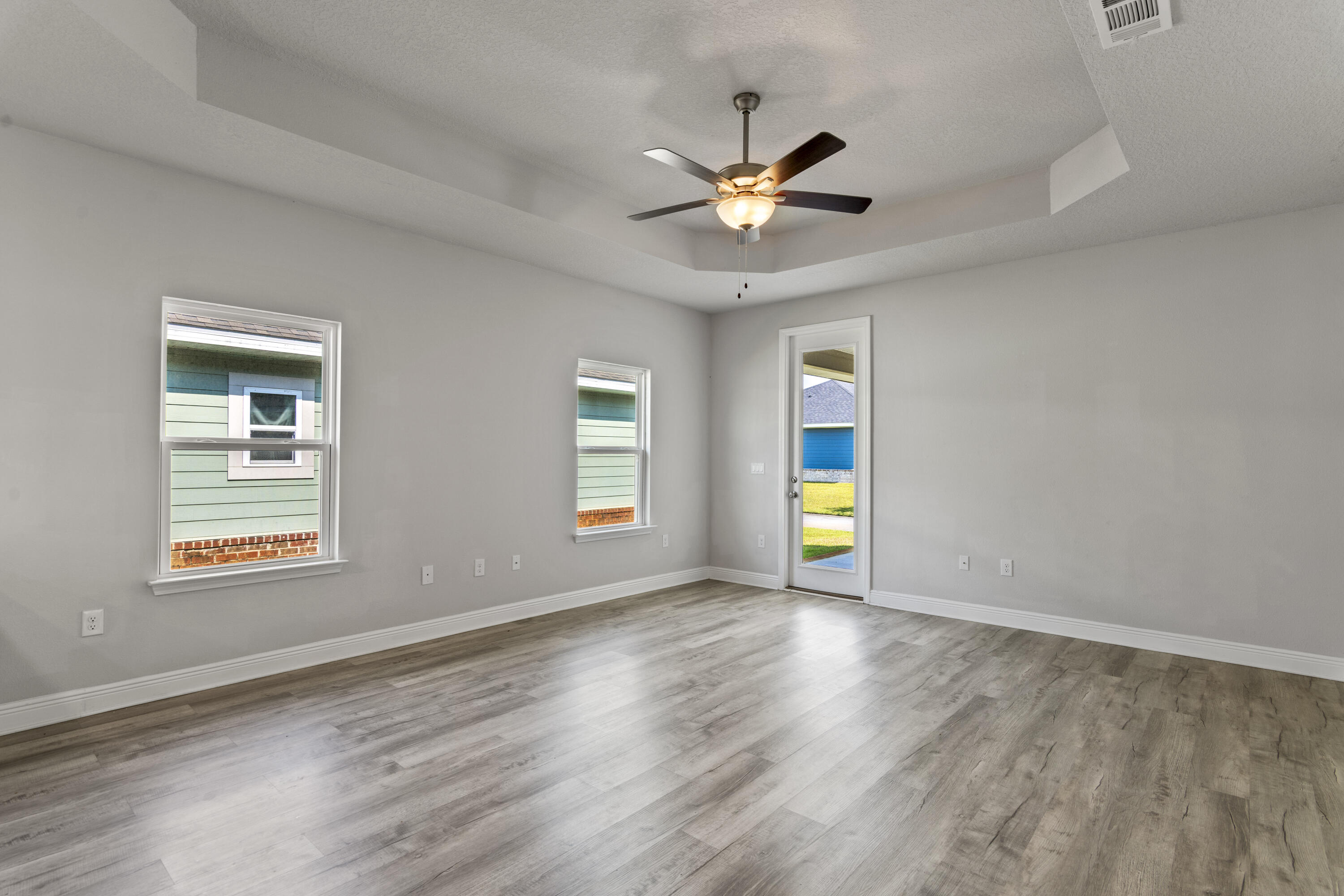 RIVERWALK PH I - Residential