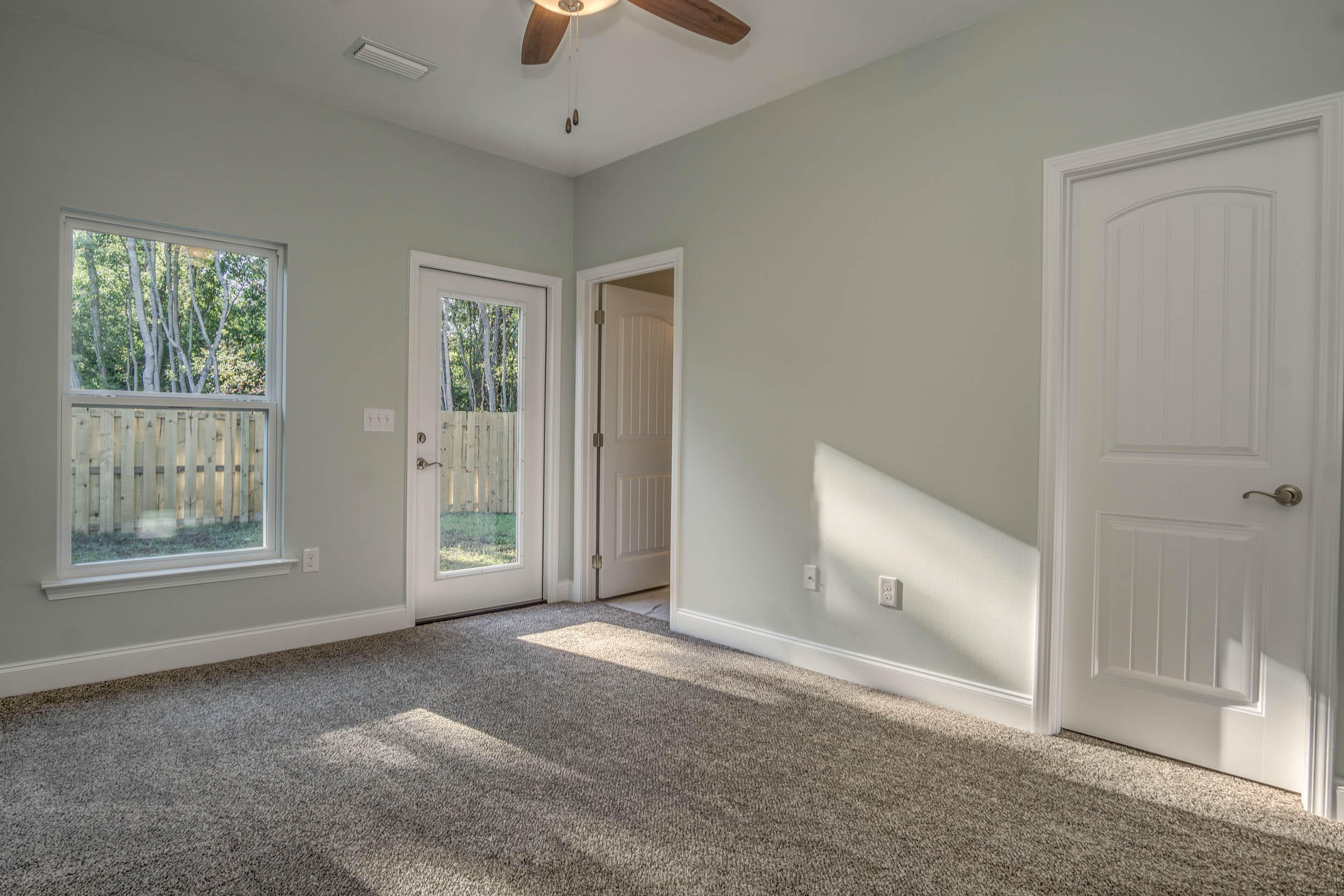 CARONDOLET T/H - Residential