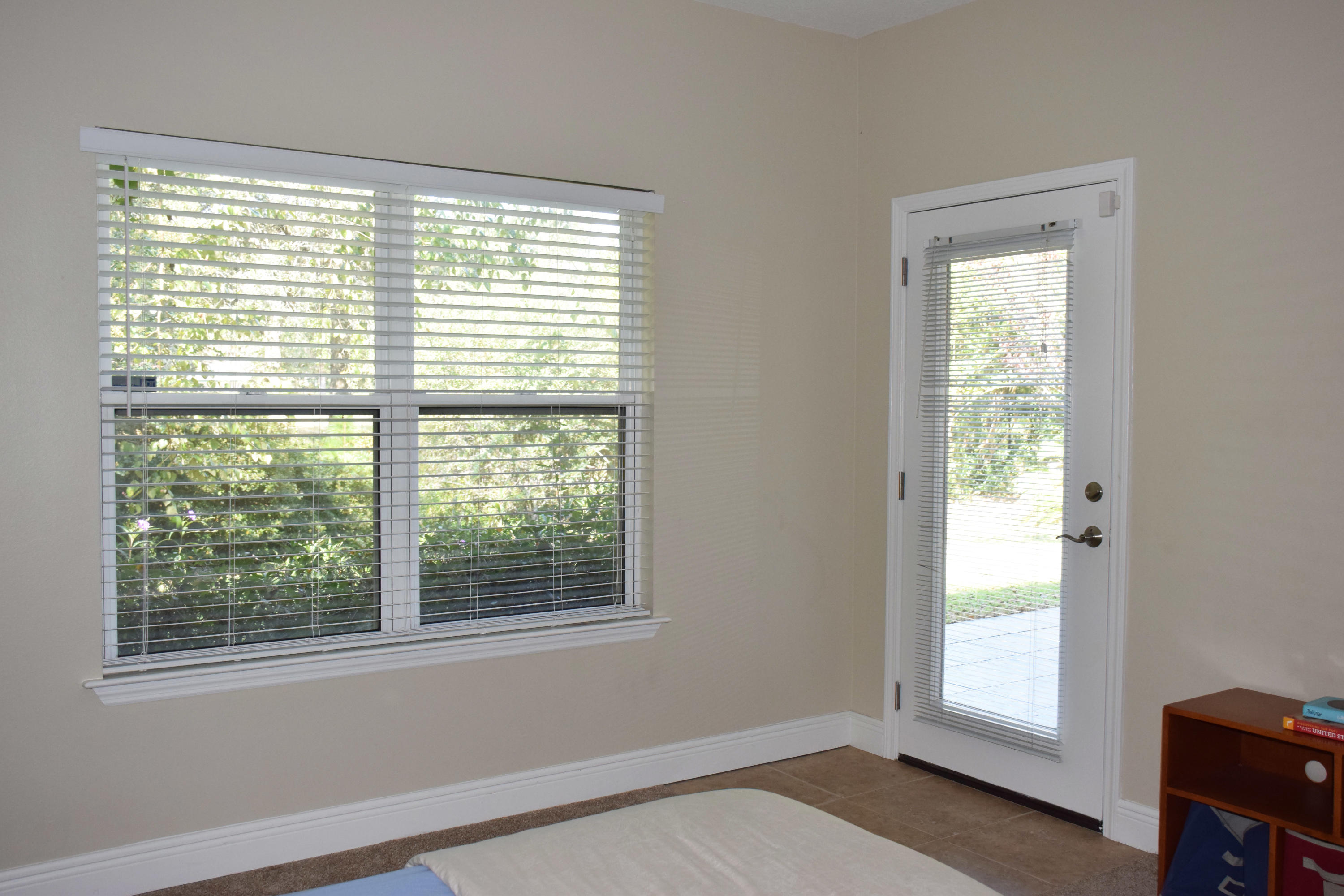 HIDDEN LAKES - Residential