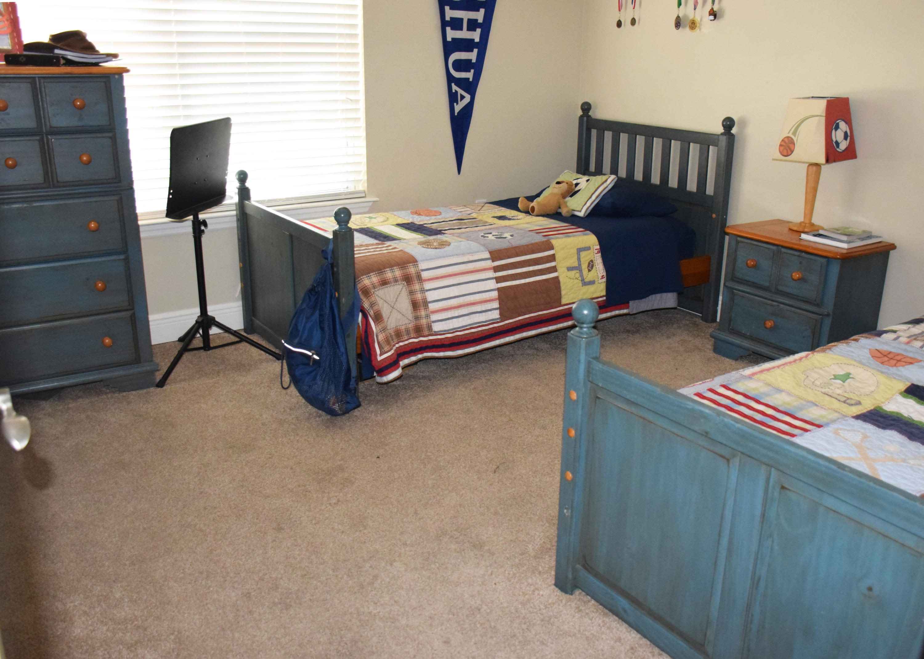 HIDDEN LAKES - Residential